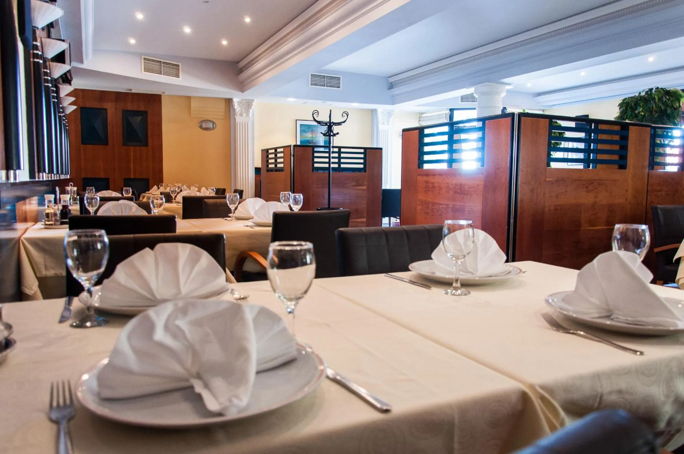 Restaurant/places to eat in Tamaris Rooms