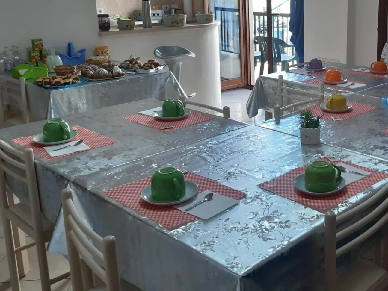 Communal lounge/ TV room in G&G - Bed & Breakfast