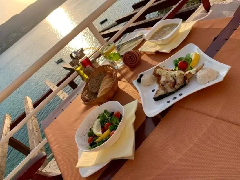 Restaurant/places to eat in Hotel Belveder