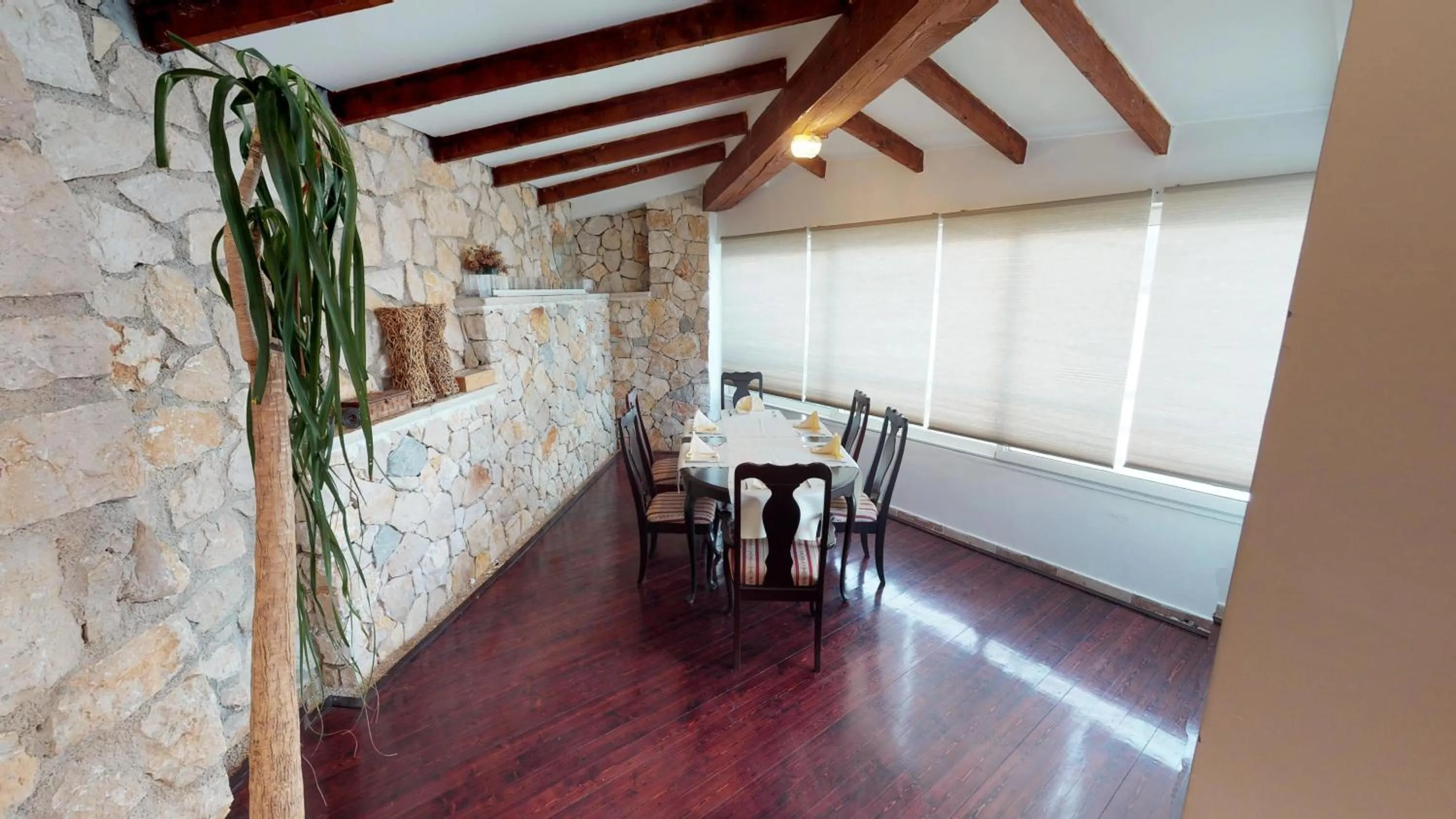 Restaurant/places to eat in Hotel Belveder