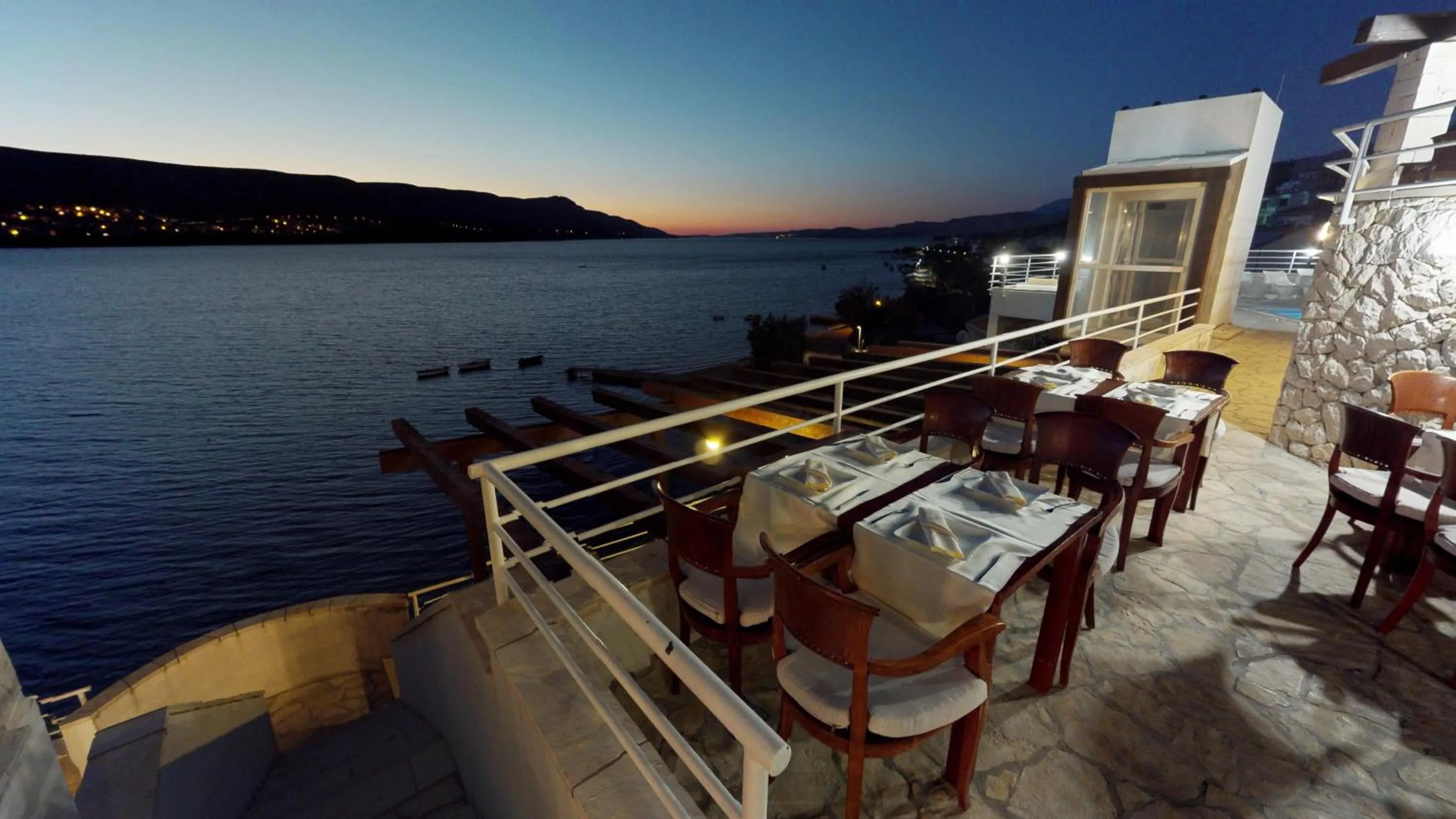 Restaurant/places to eat in Hotel Belveder