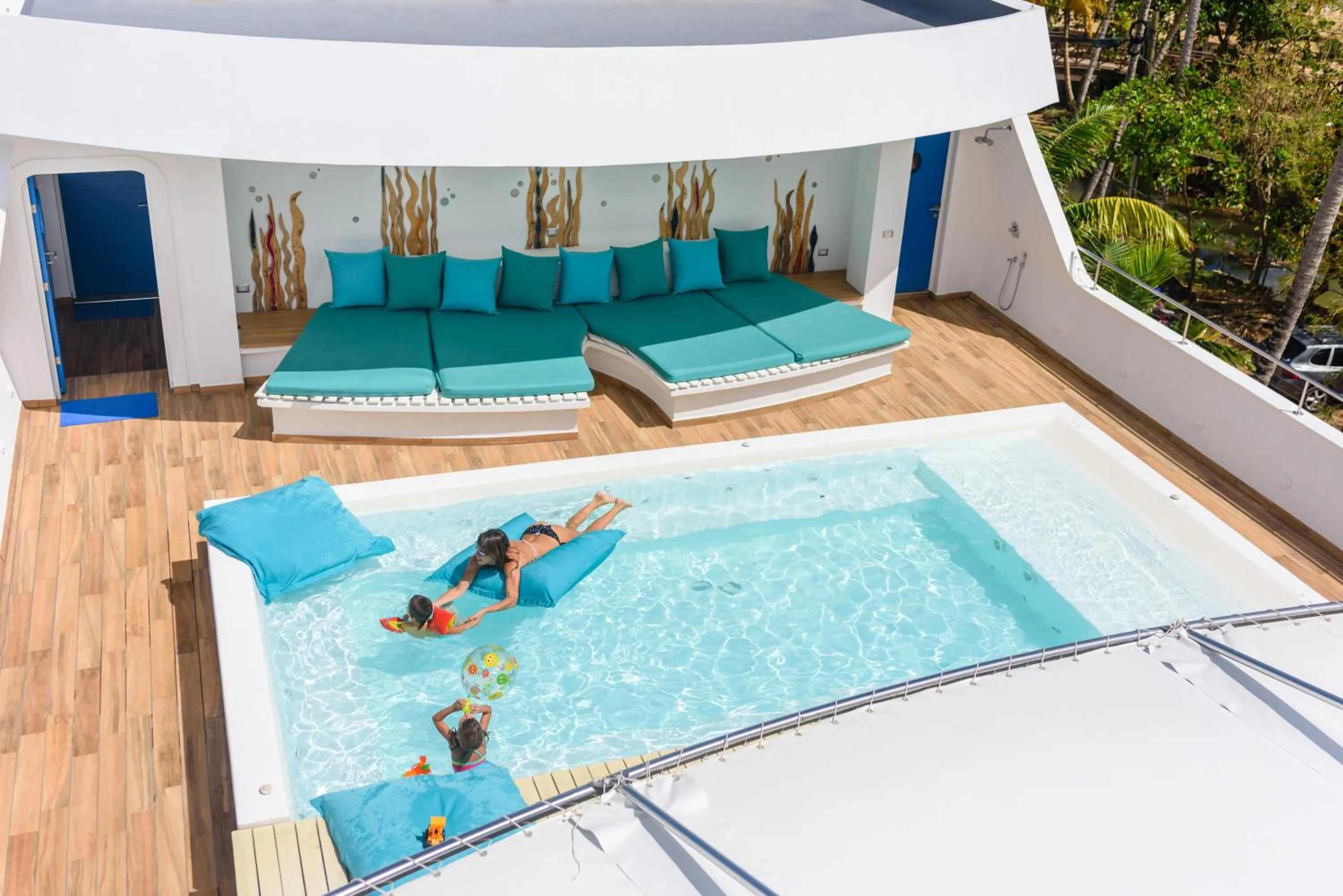 Pool view in Puerto Plaza Las Terrenas