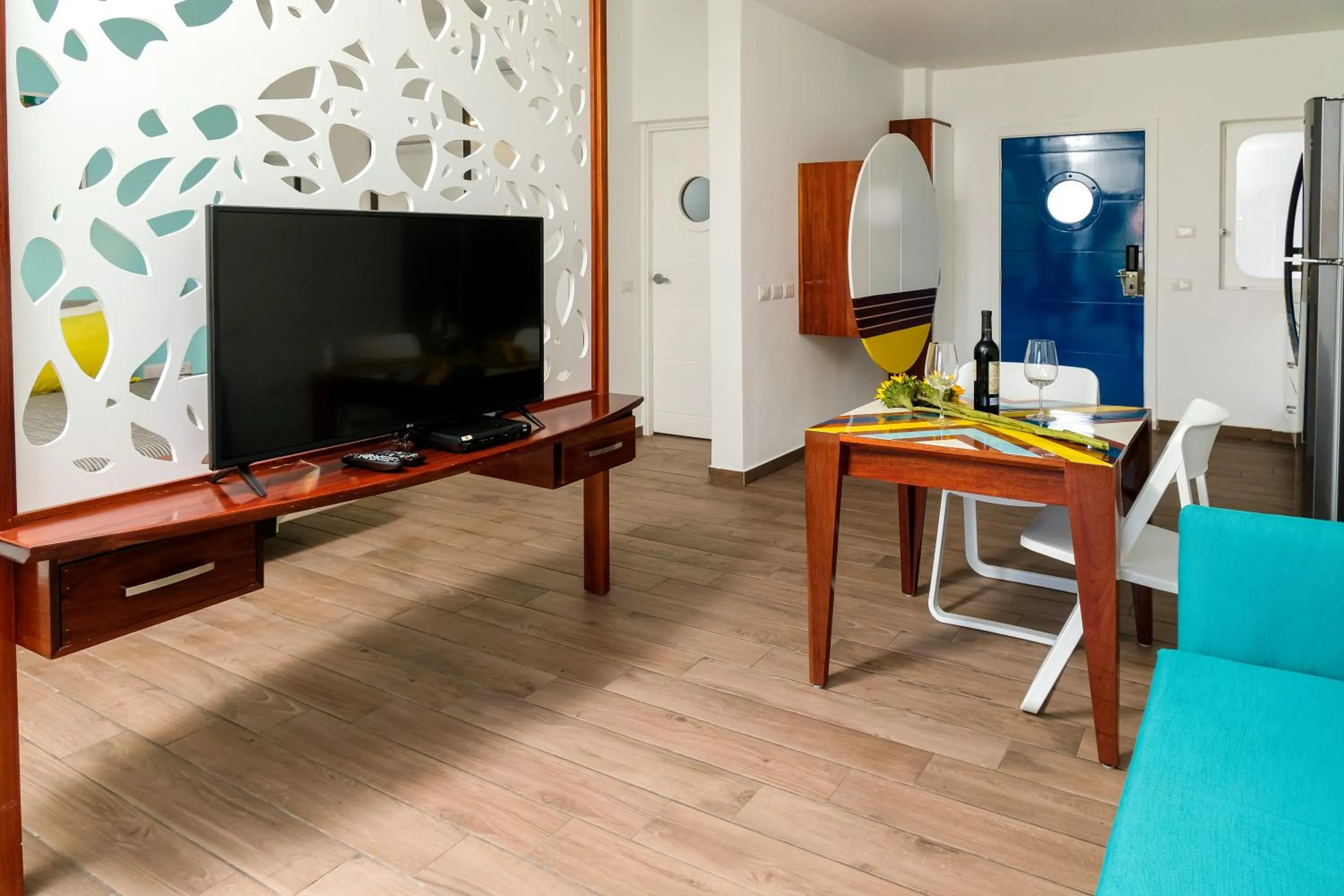 TV and multimedia in Puerto Plaza Las Terrenas