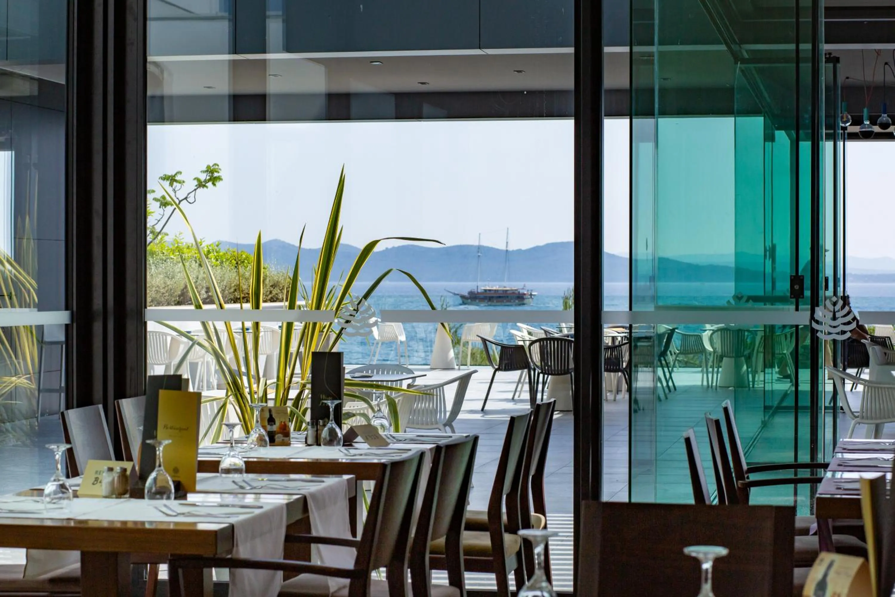 Food and drinks in Hotel Pinija