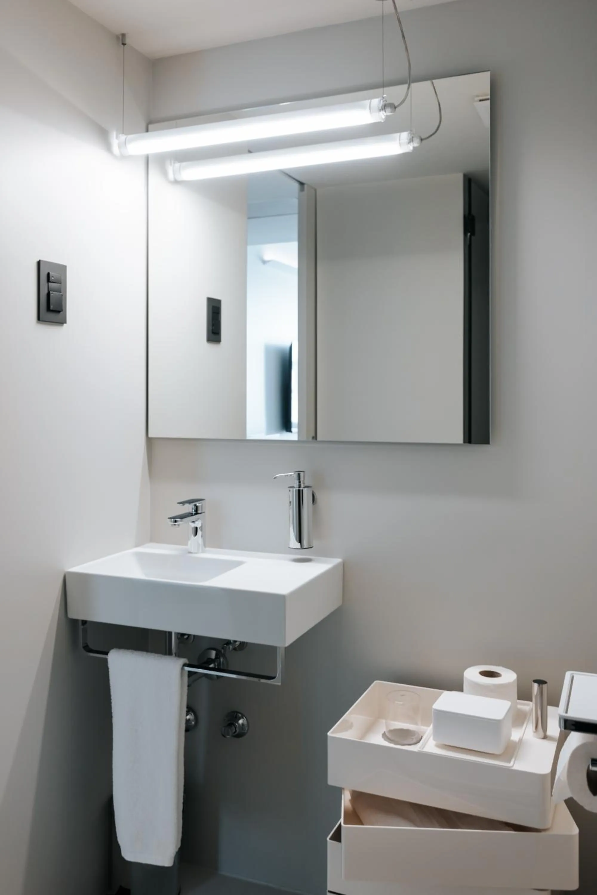 Bathroom in Stellar Boutique Modules by Maistra City Vibes