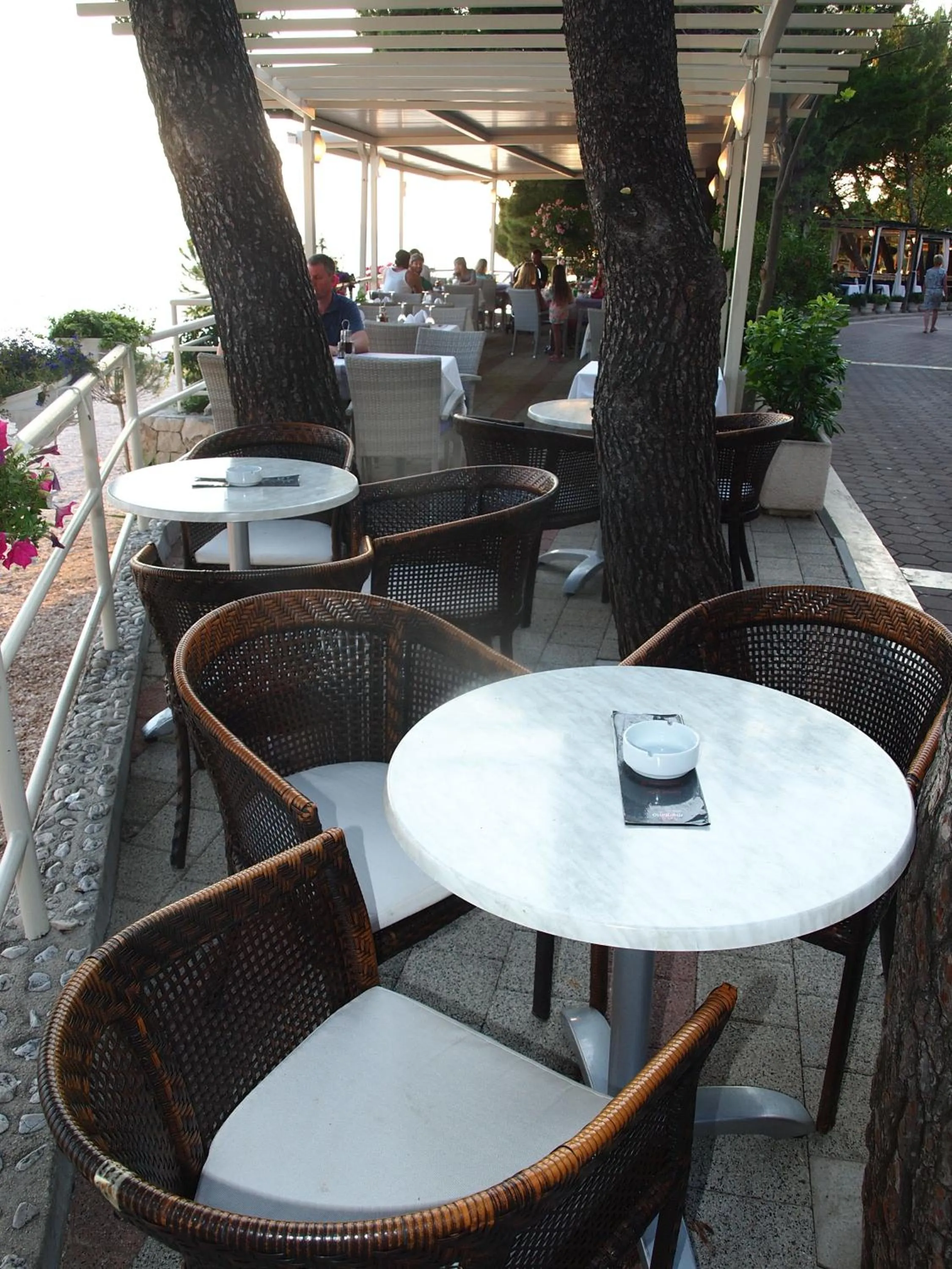 Food and drinks in Hotel Maritimo