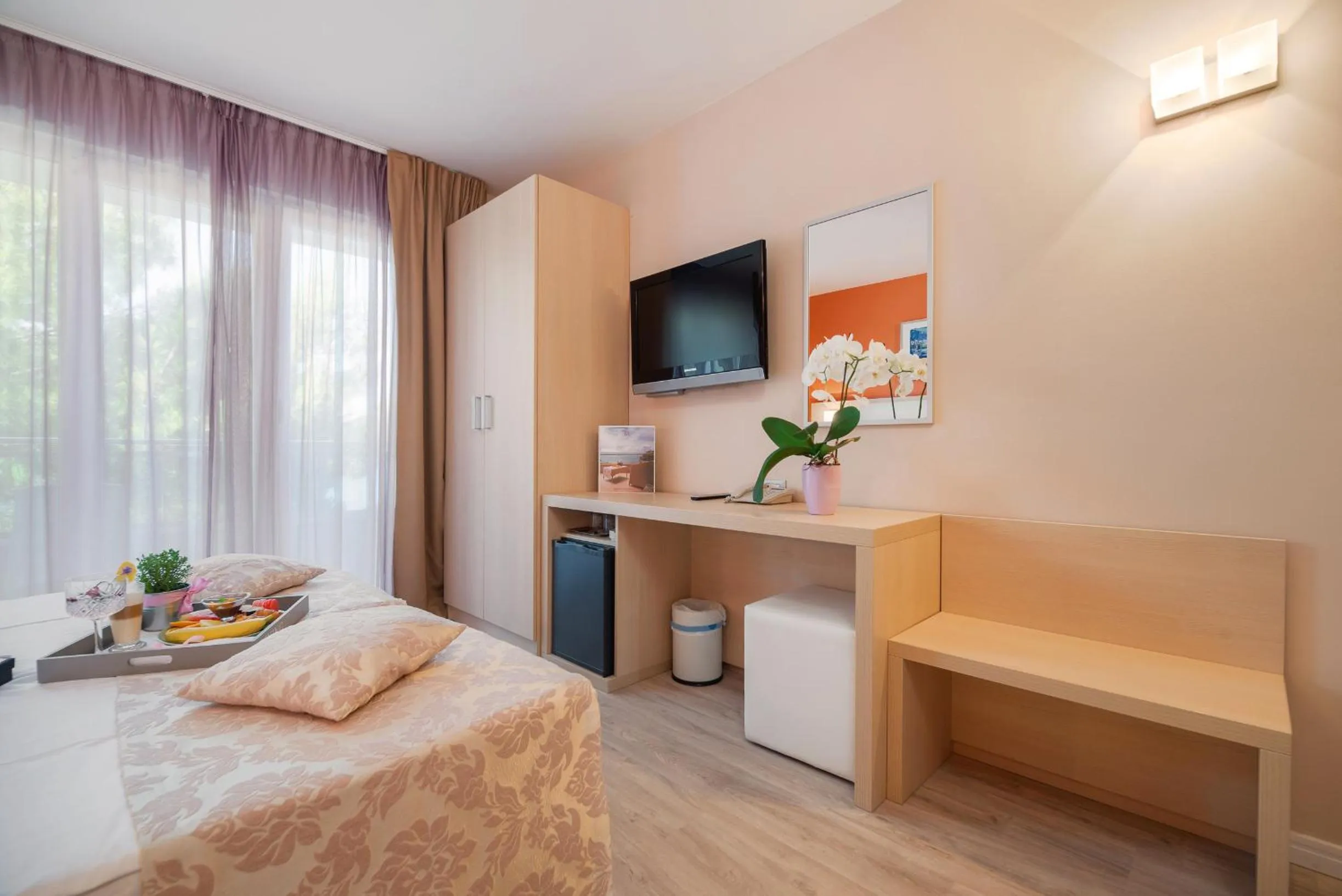 Bed in Hotel Maritimo