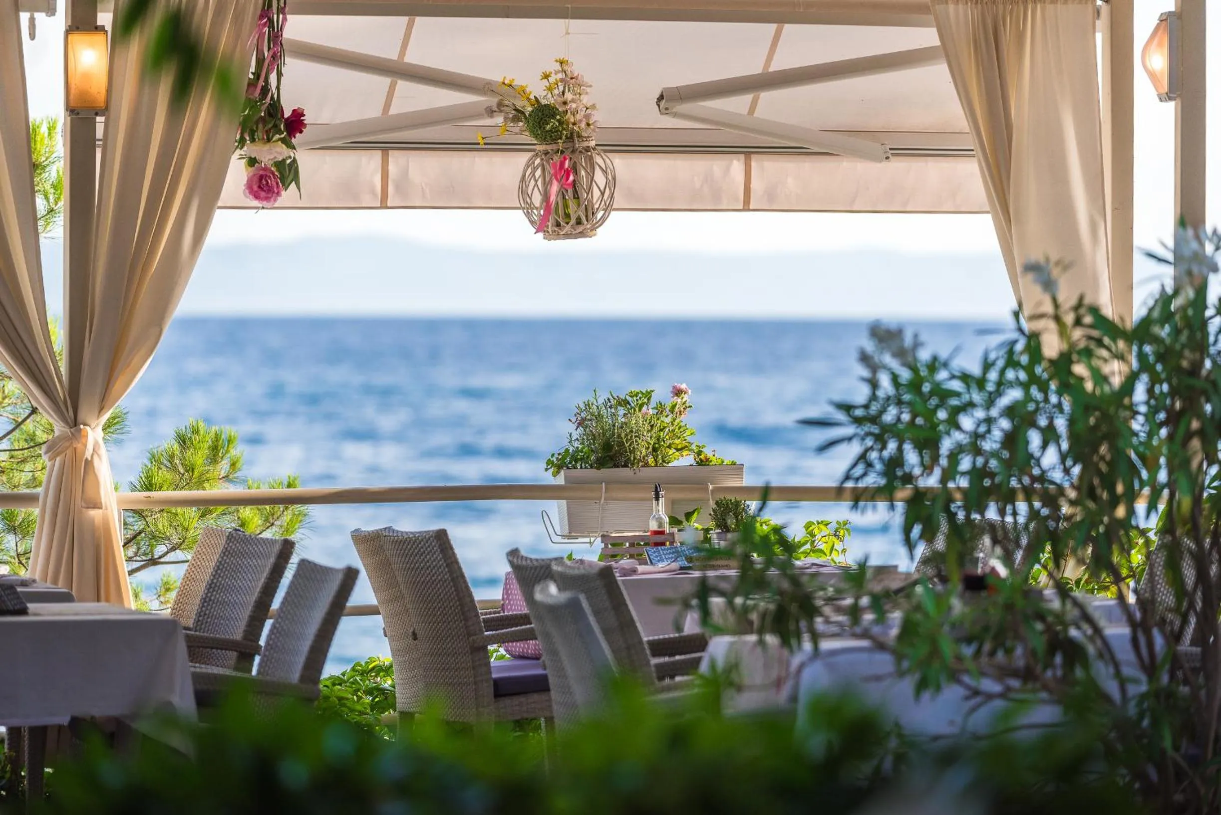 Patio in Hotel Maritimo