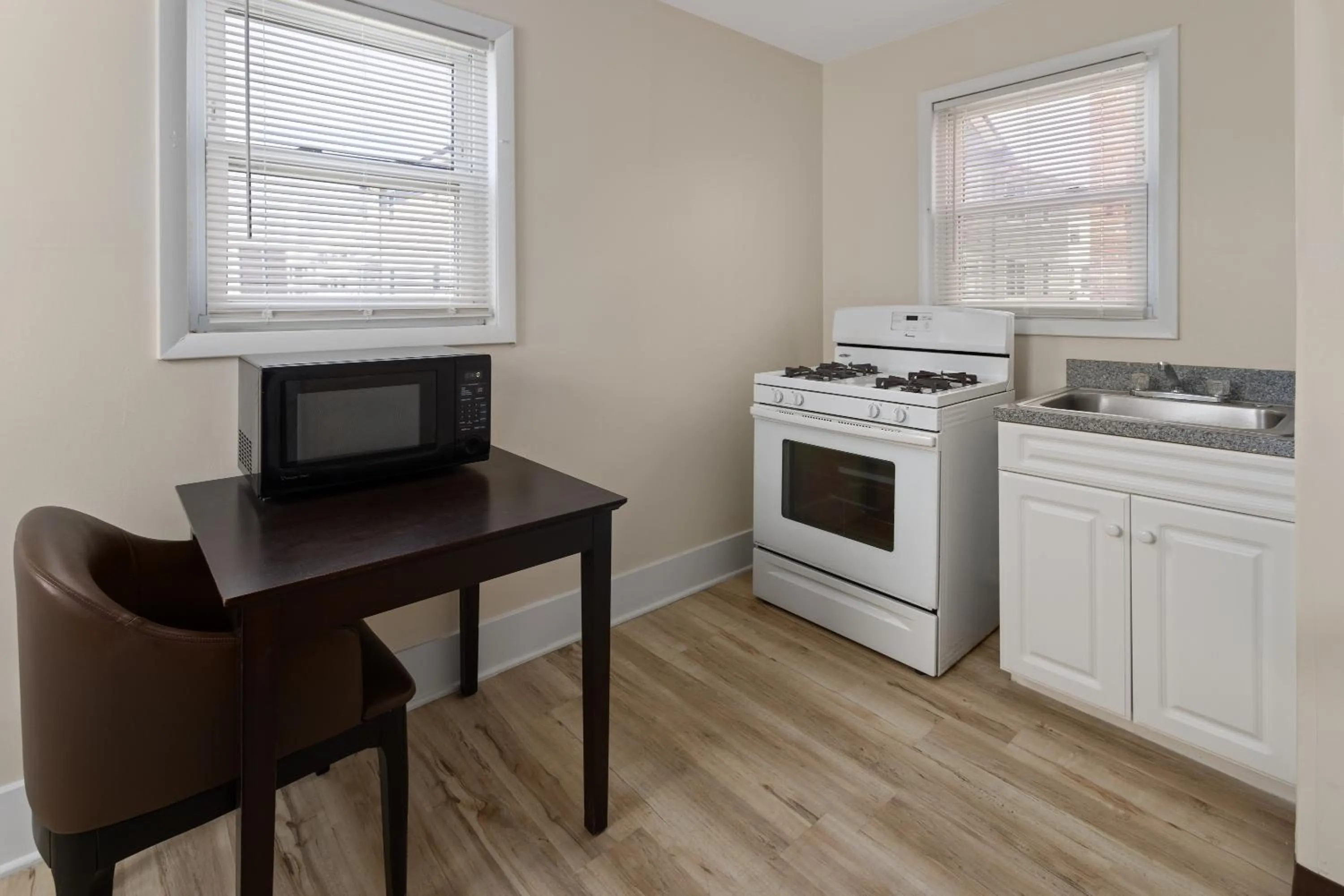 Wildwood Inn Hotel Travelodge Beach & Boardwalk