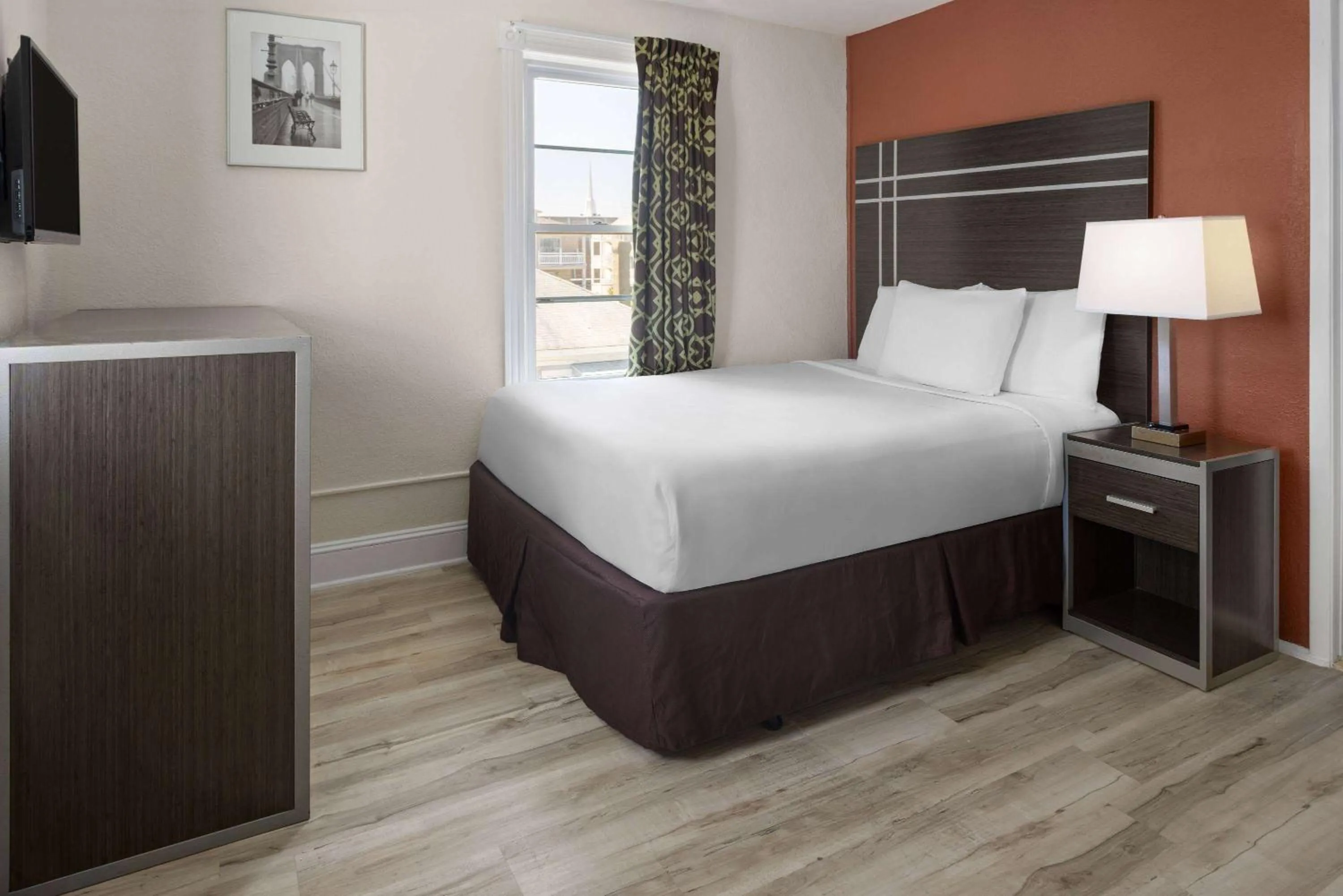 Photo of the whole room, Bed in Wildwood Inn Hotel Travelodge Beach & Boardwalk