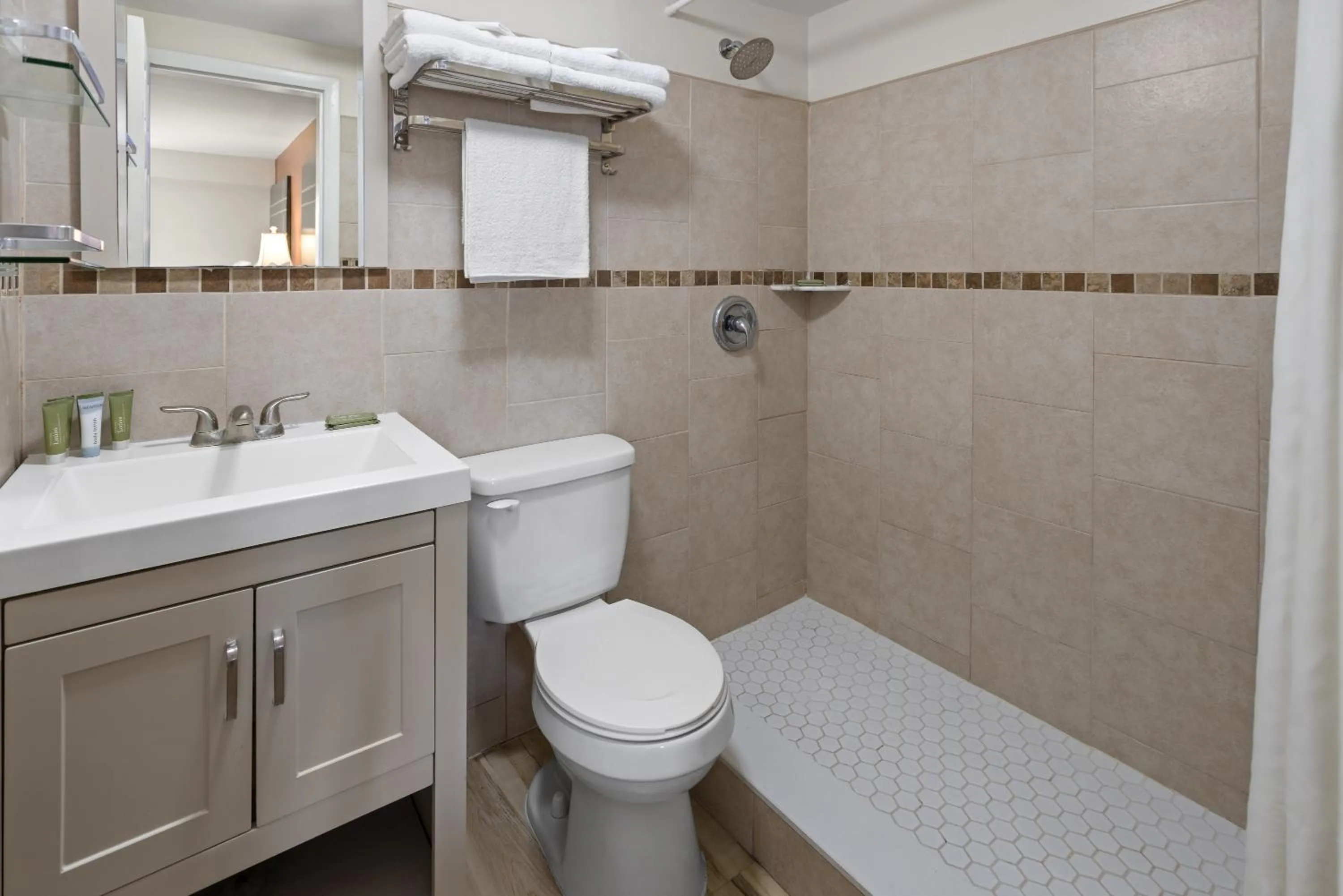 Wildwood Inn Hotel Travelodge Beach & Boardwalk