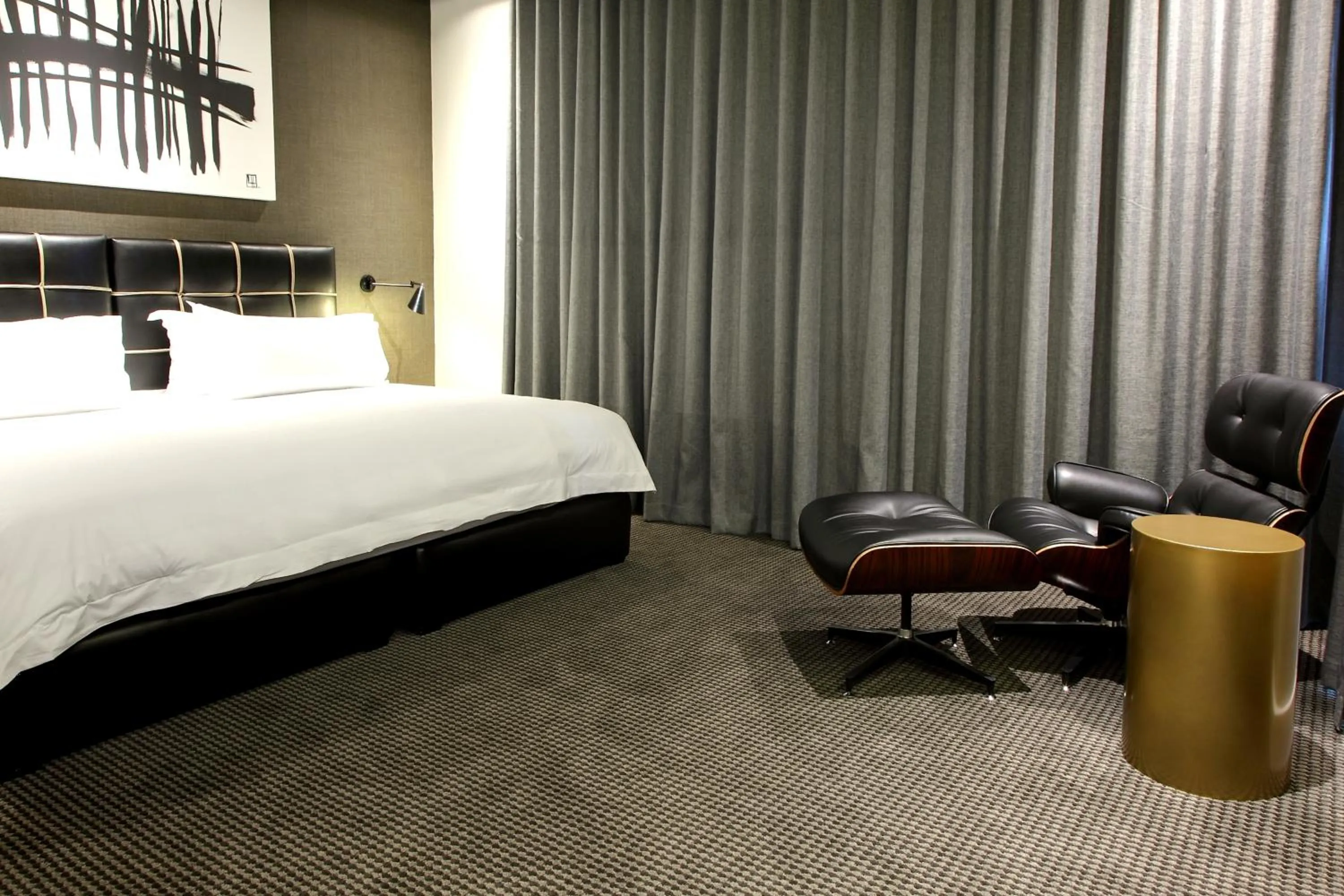 Bedroom, Bed in Century City Hotel Urban Square