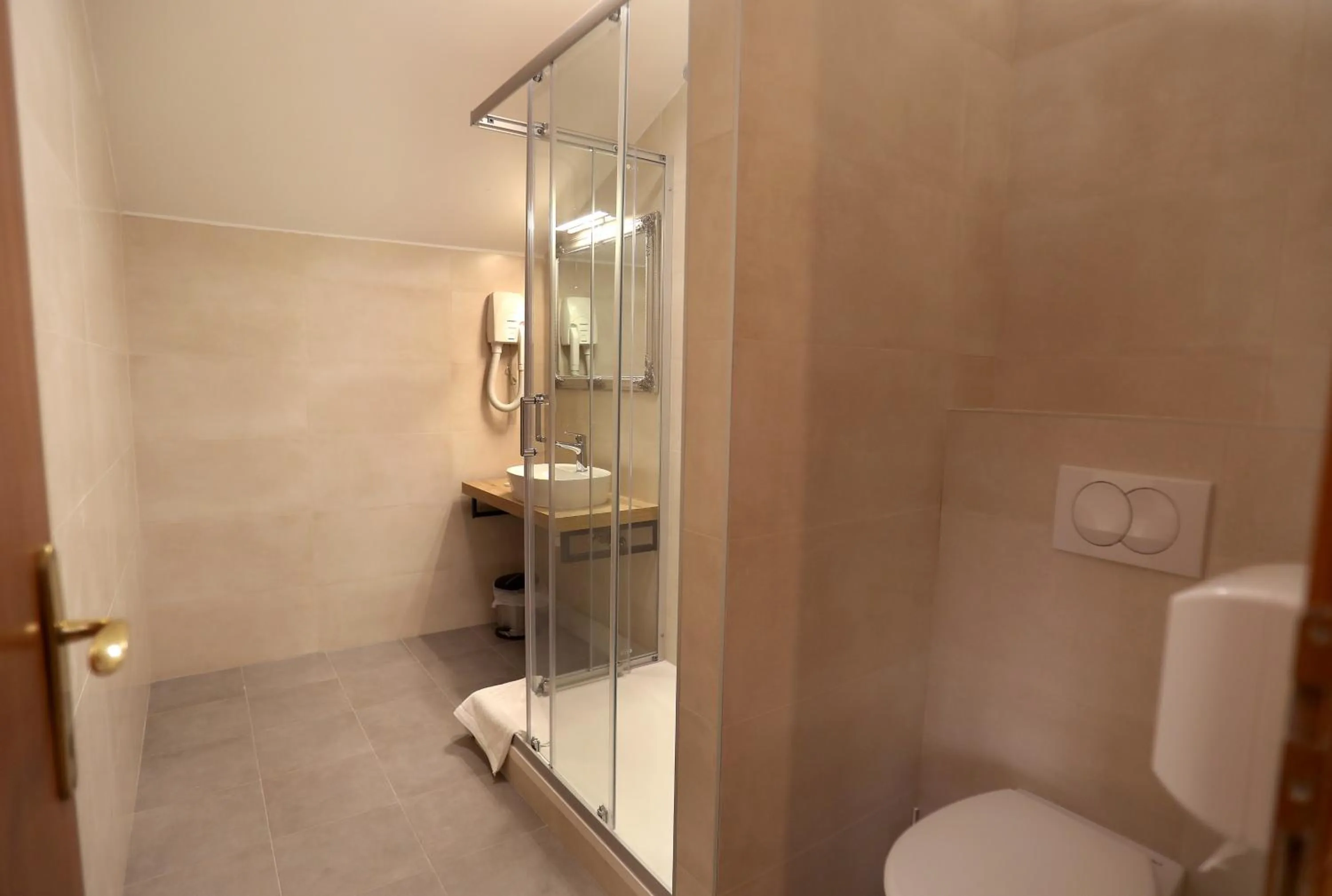 Bathroom in Villa Carrara