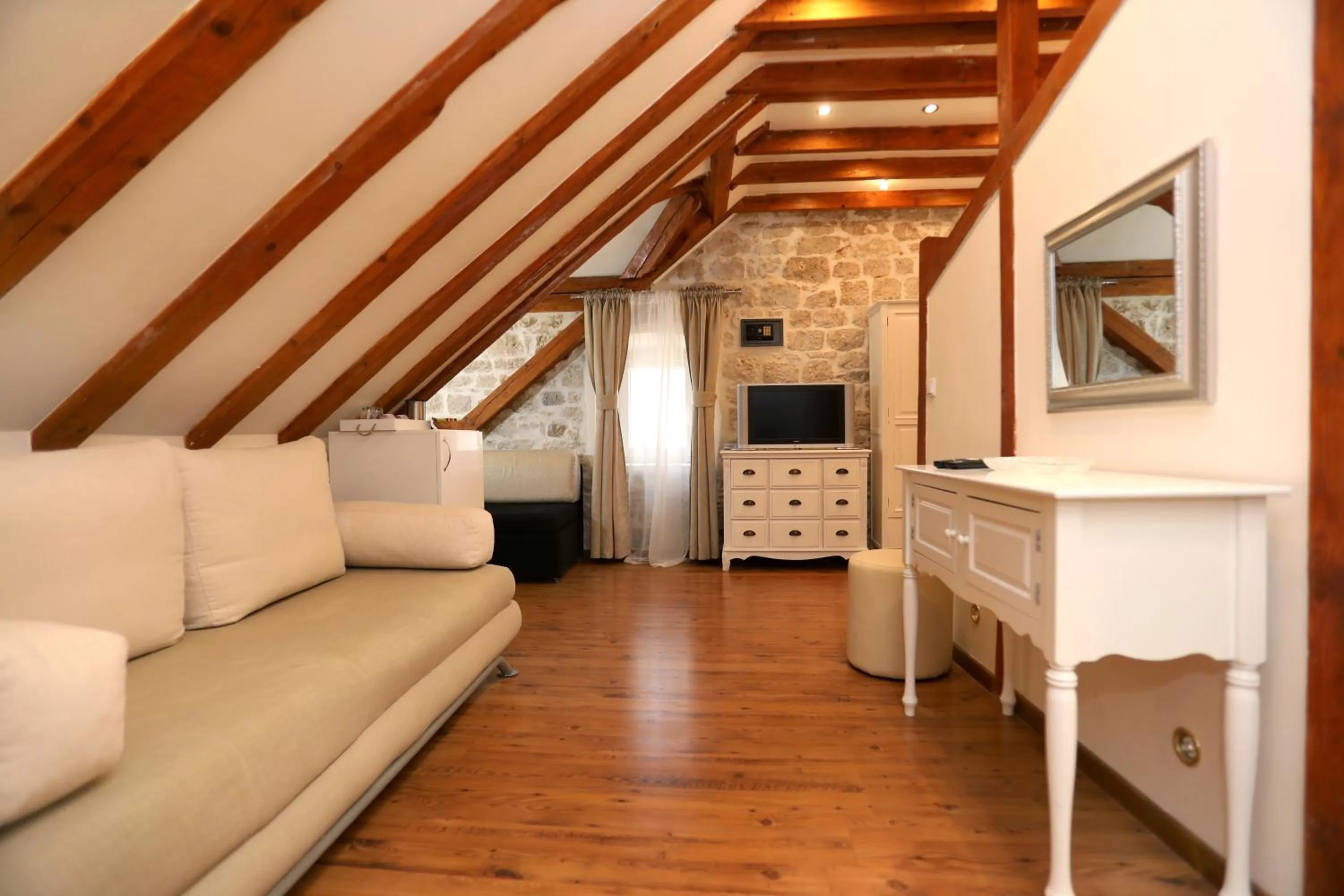 Seating area in Villa Carrara