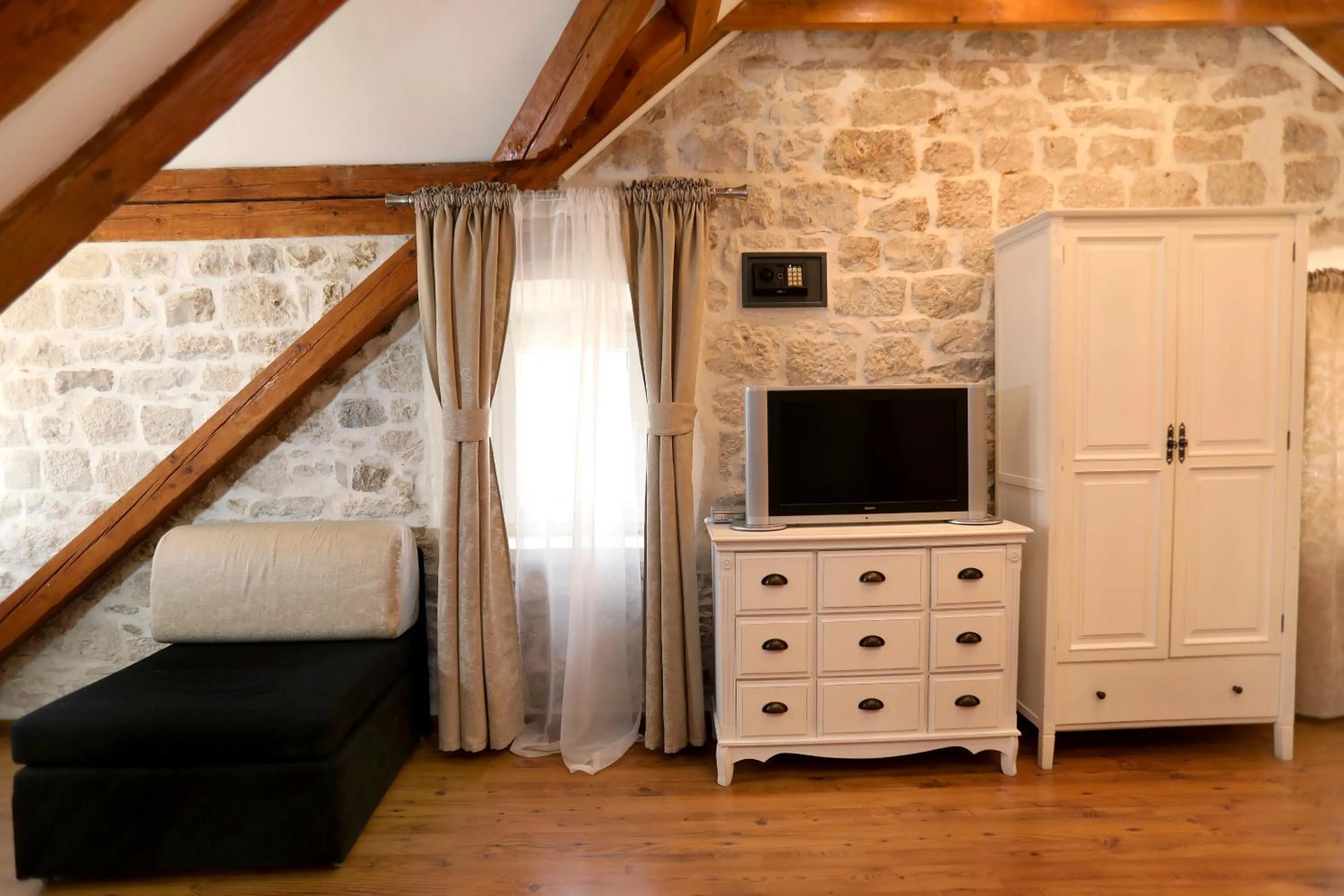 TV and multimedia in Villa Carrara