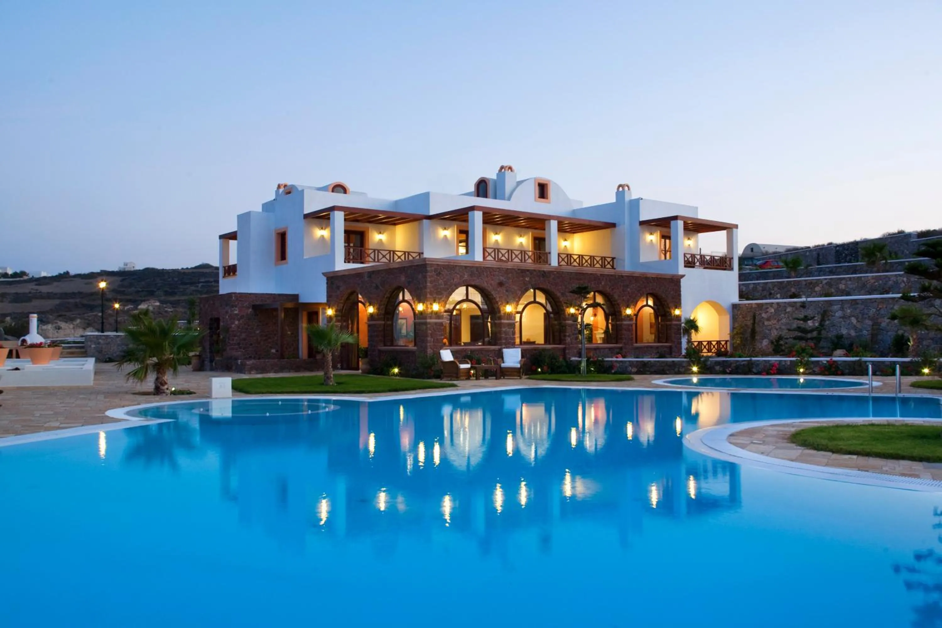 Facade/entrance in Maison Des Lys - Luxury Suites