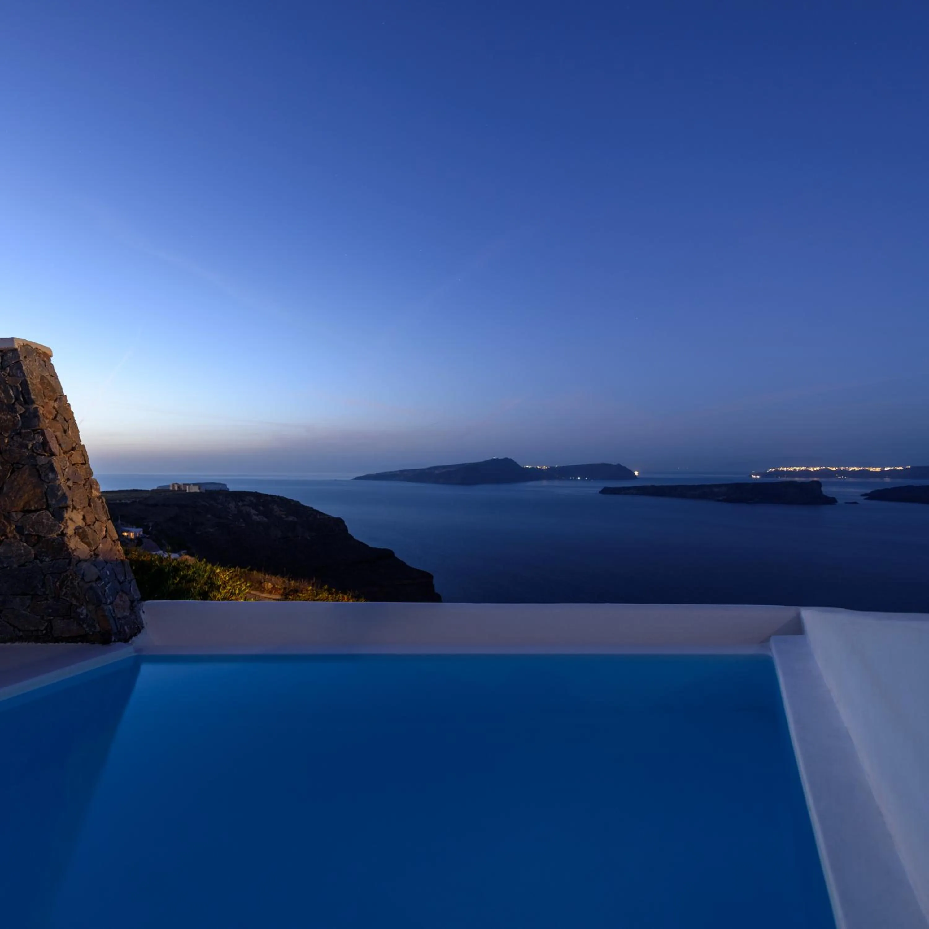 Sunset in Maison Des Lys - Luxury Suites