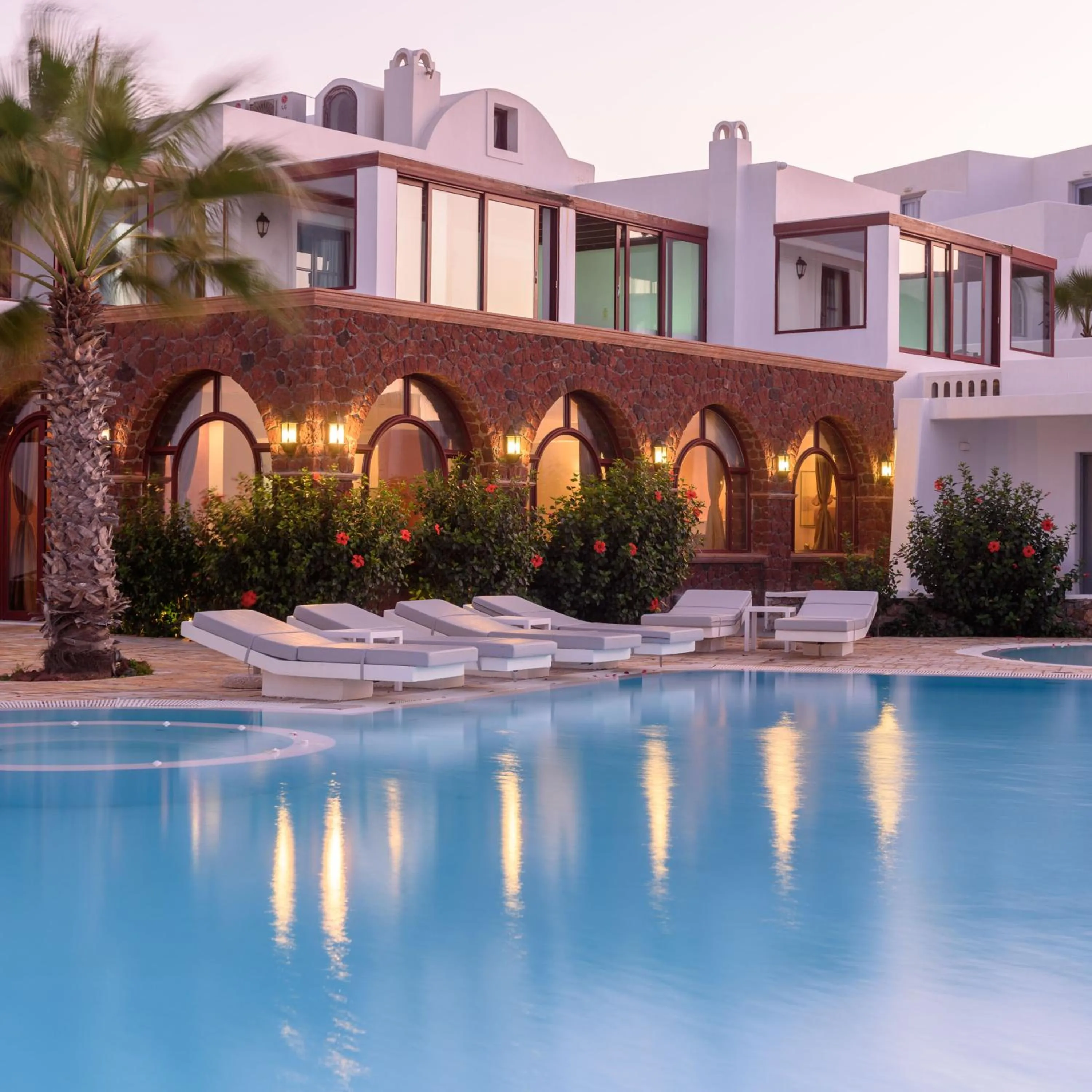 Swimming pool in Maison Des Lys - Luxury Suites