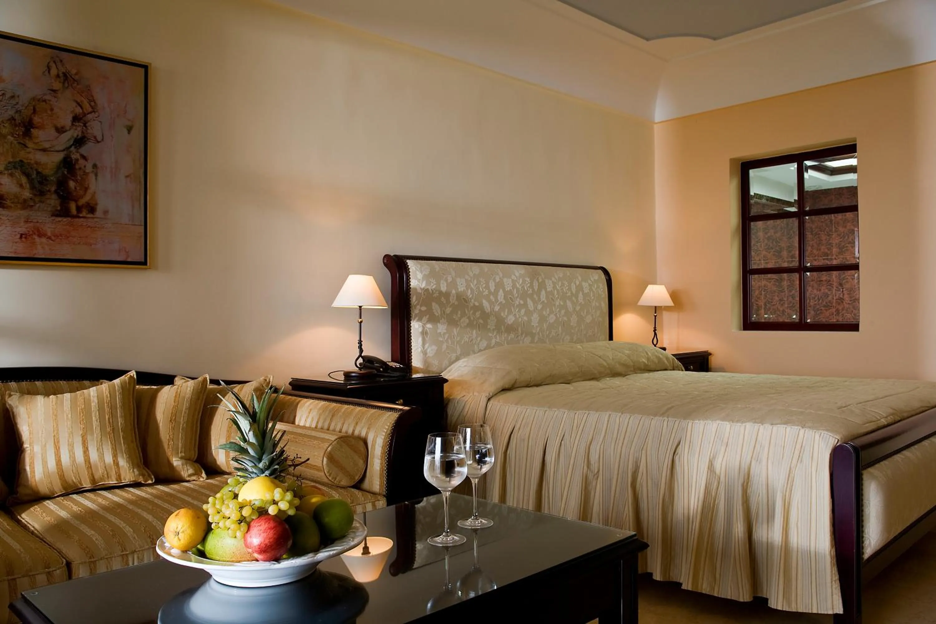 Bedroom, Bed in Maison Des Lys - Luxury Suites