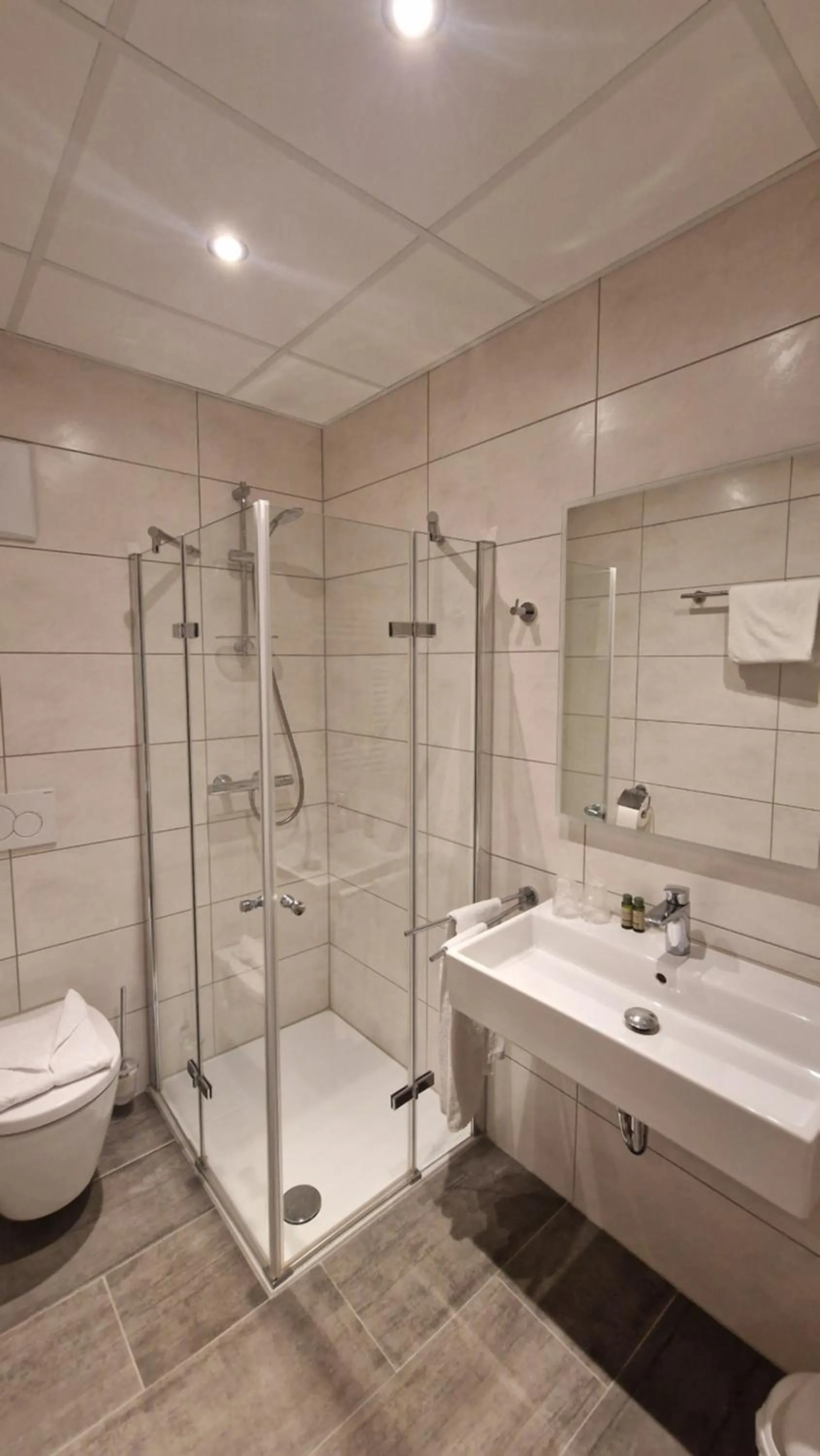 Schwarzer Adler - Hotel Garni