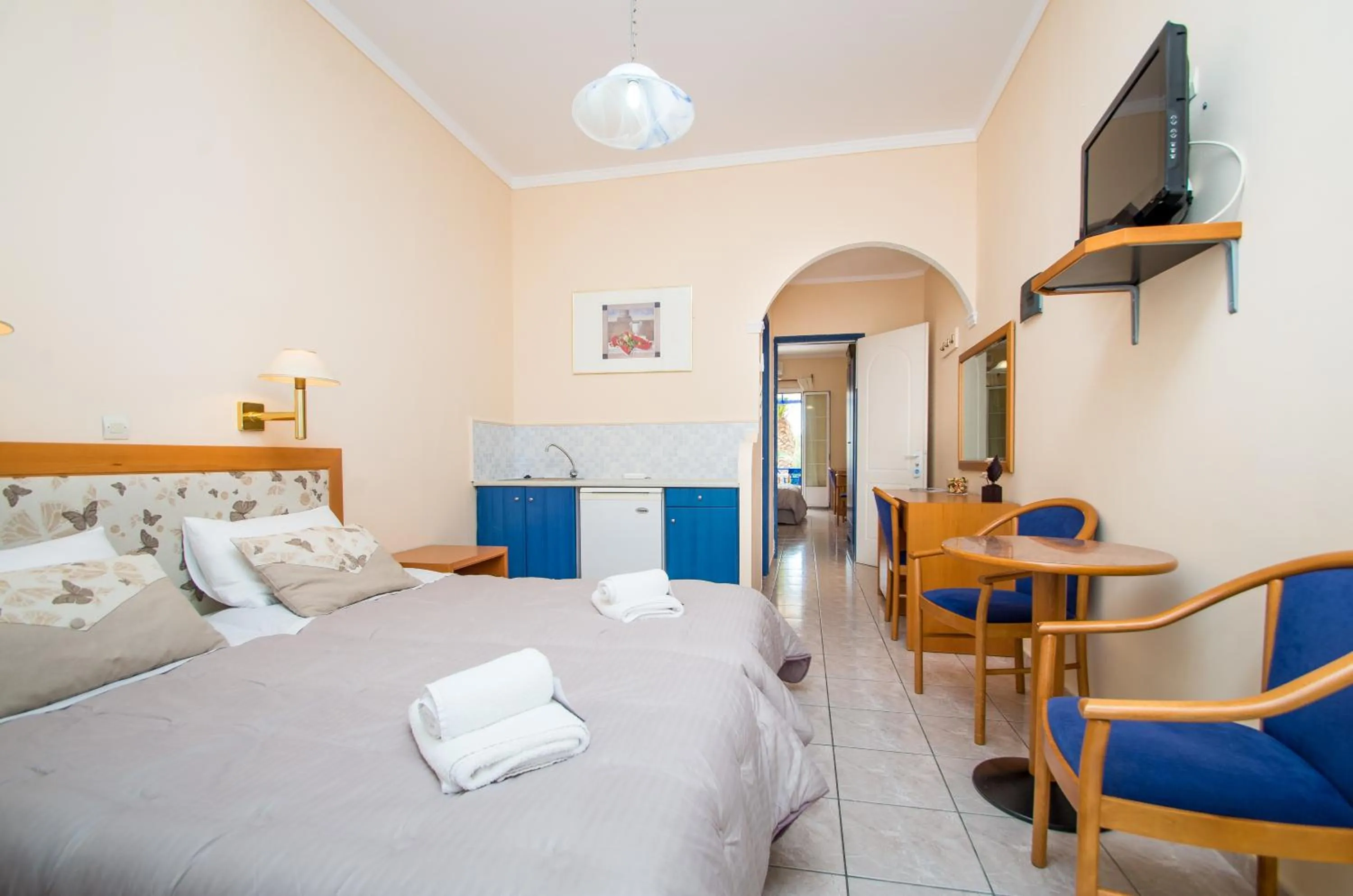 Bedroom, Bed in Syros Atlantis