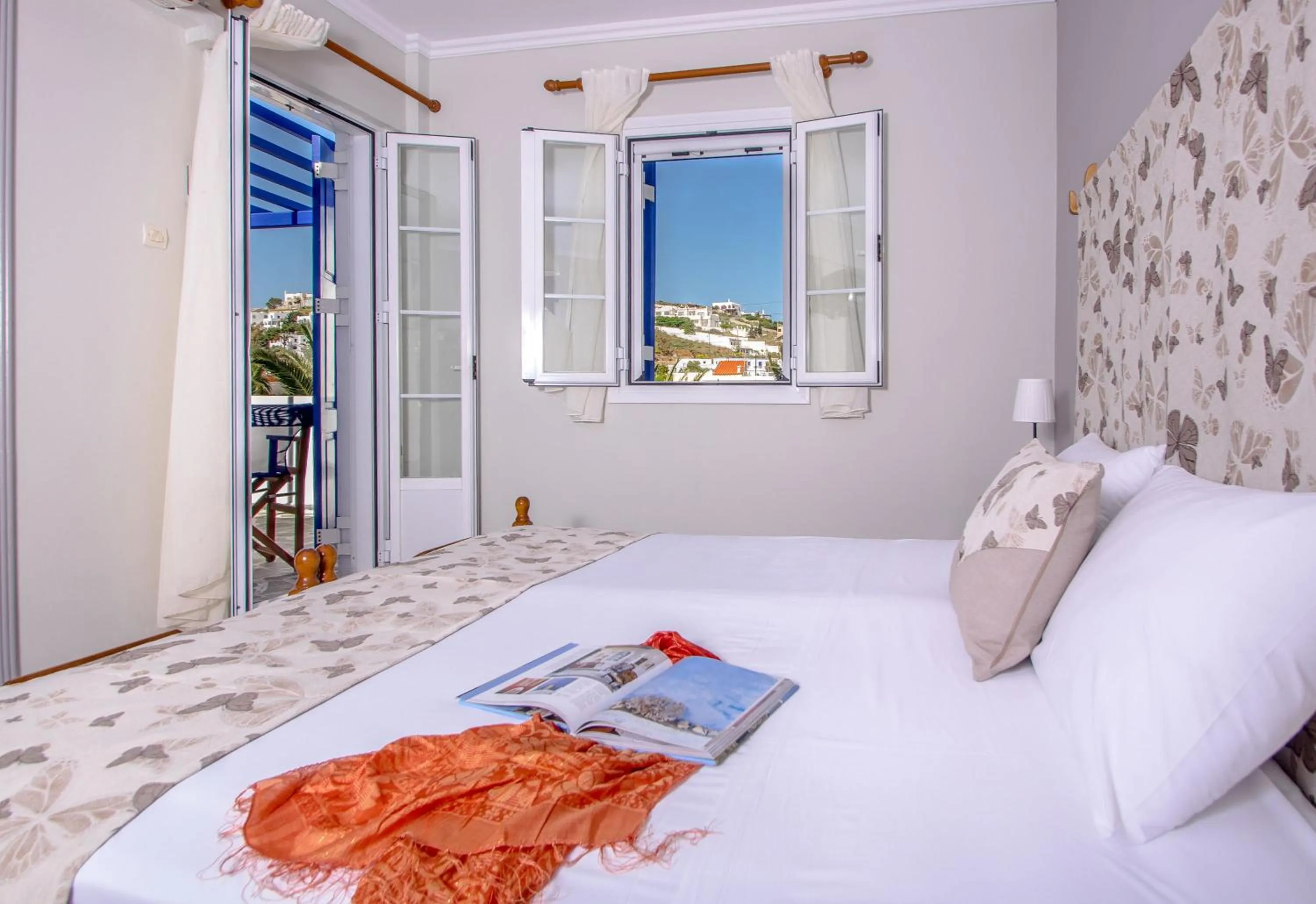 View (from property/room), Bed in Syros Atlantis