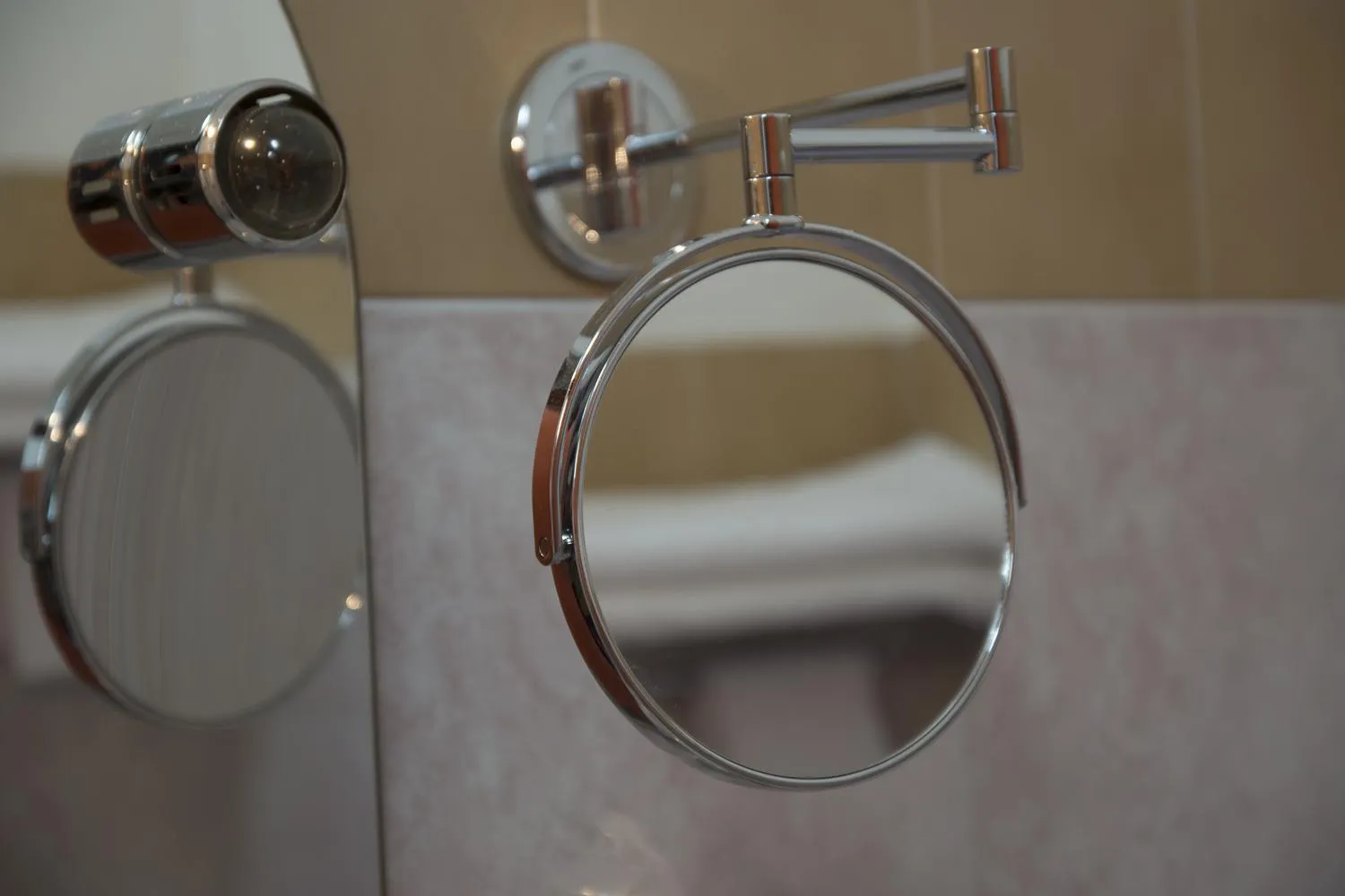 Decorative detail in Ristorante Albergo Gerardo Di Masi