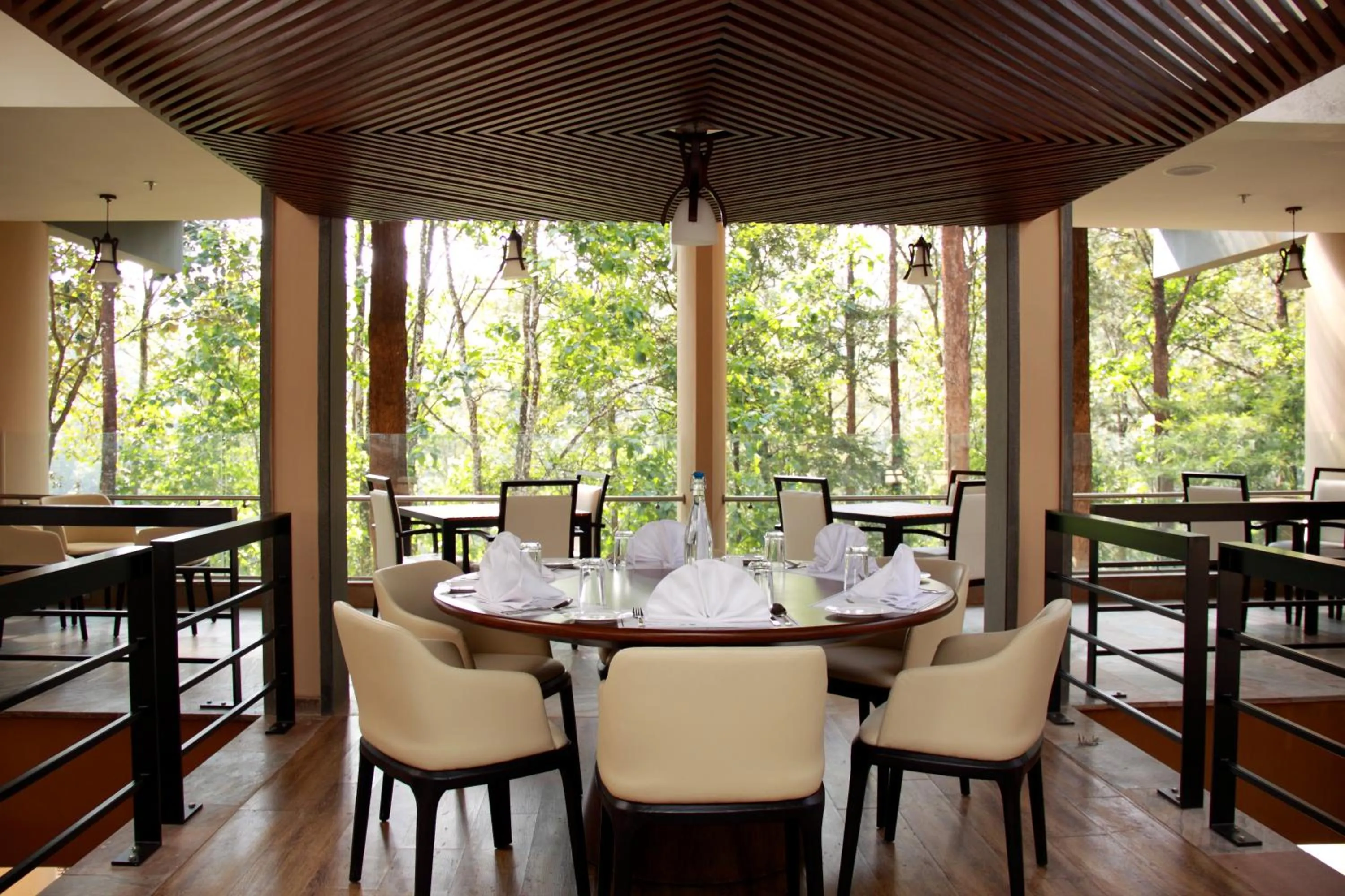 Restaurant/places to eat in The IBNII - Eco Luxury Resort