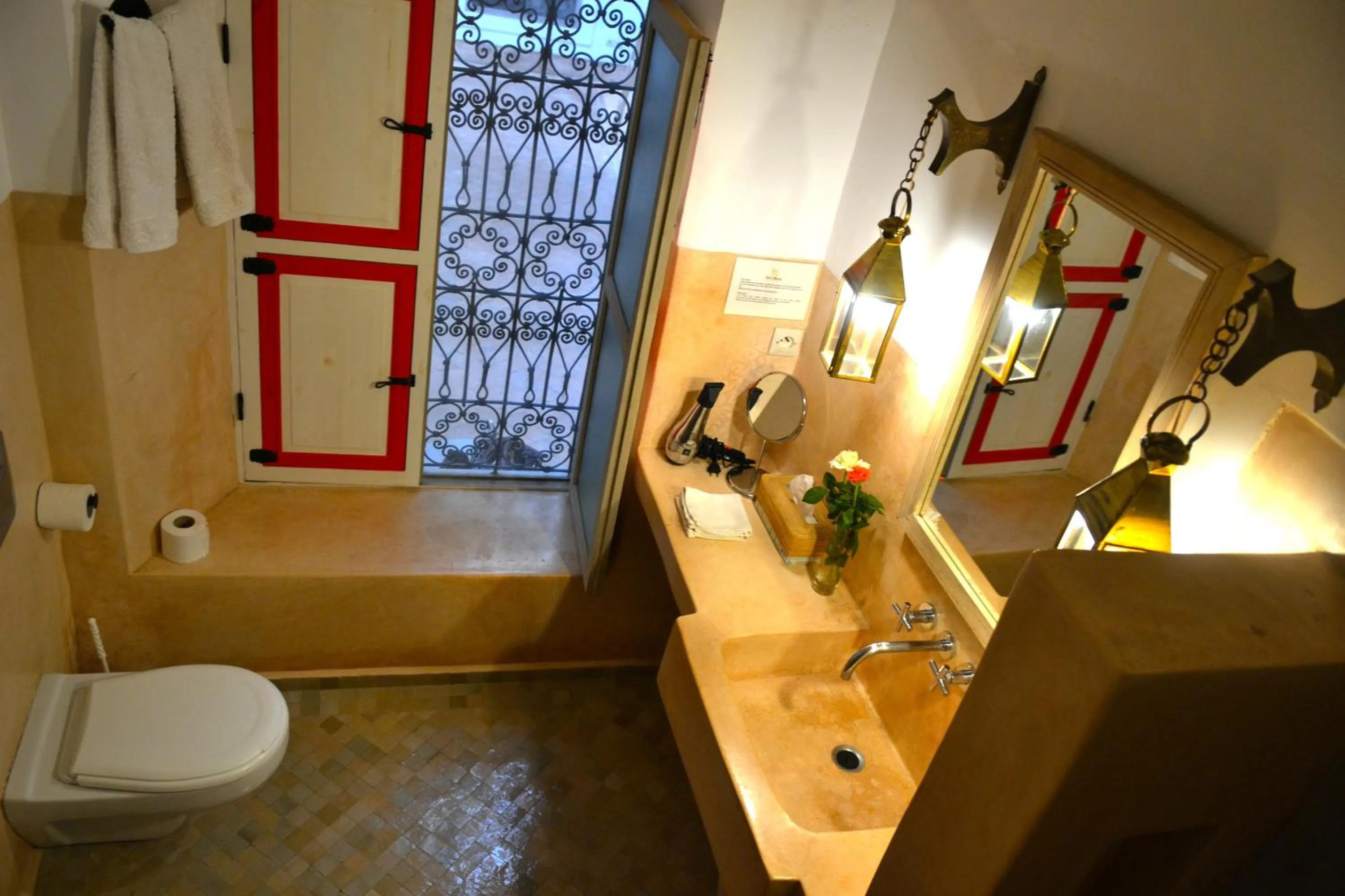 Bathroom in Riad See Moon And Spa