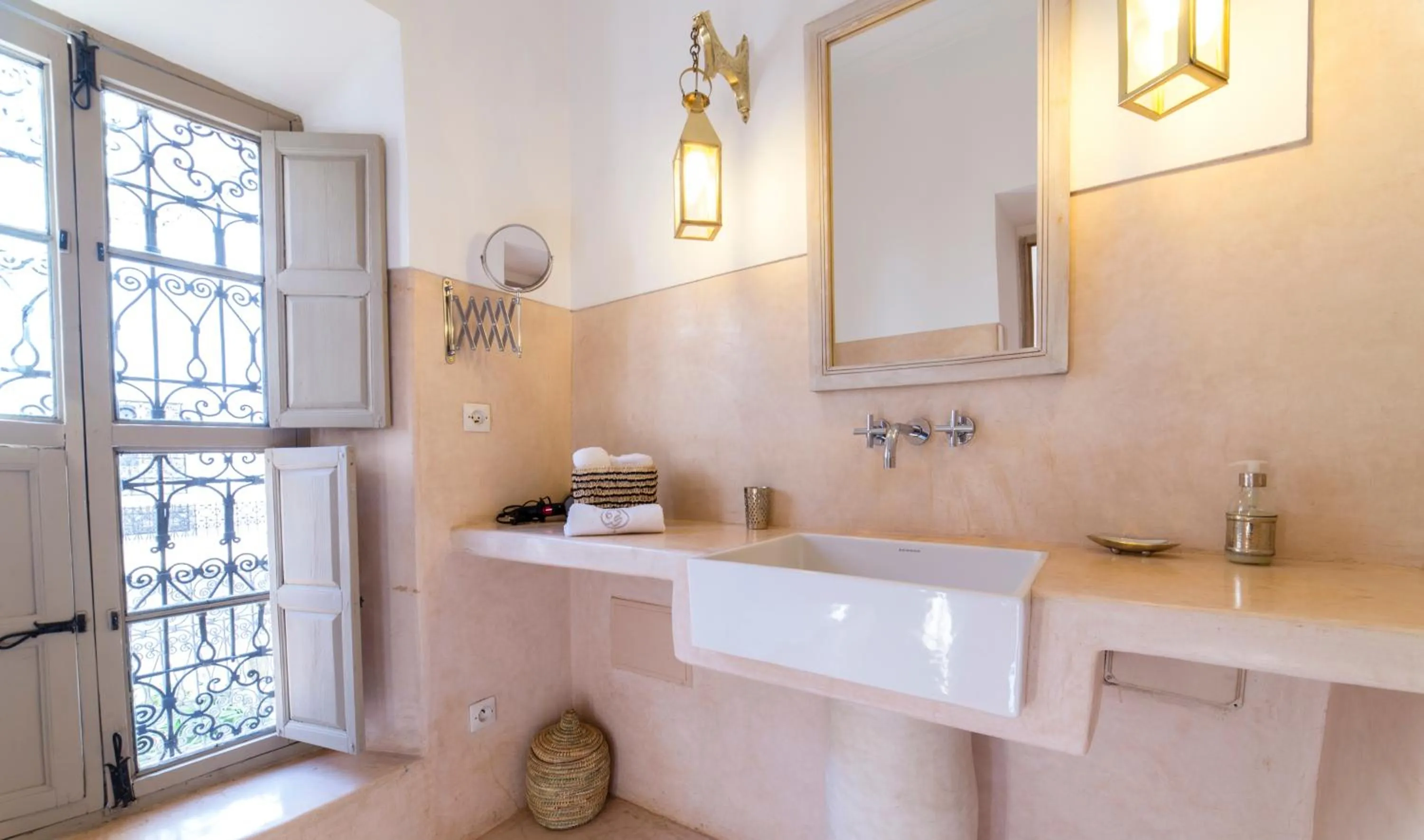 Bathroom in Riad See Moon And Spa