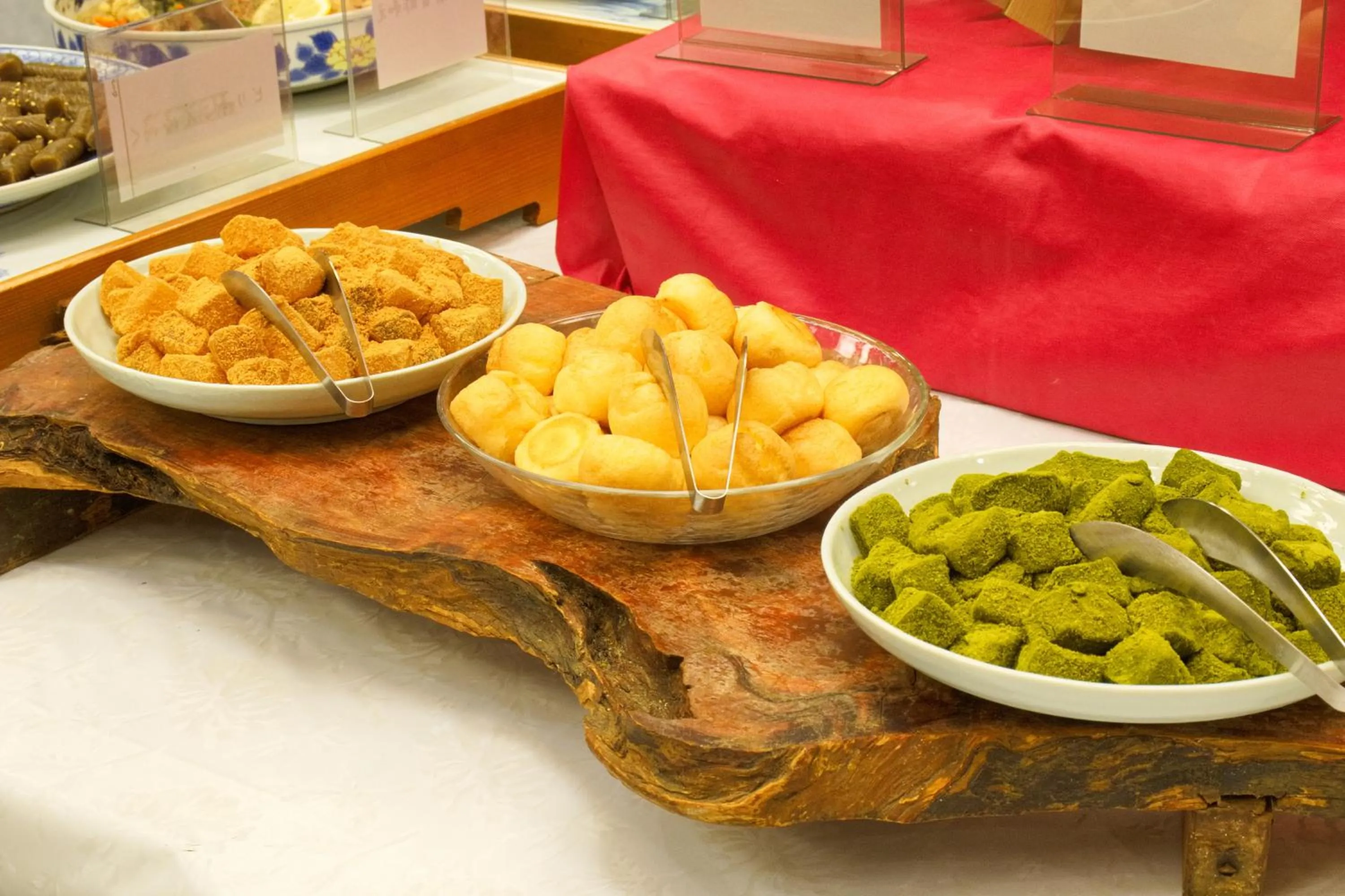 Meals in Dogashima Onsen Hotel