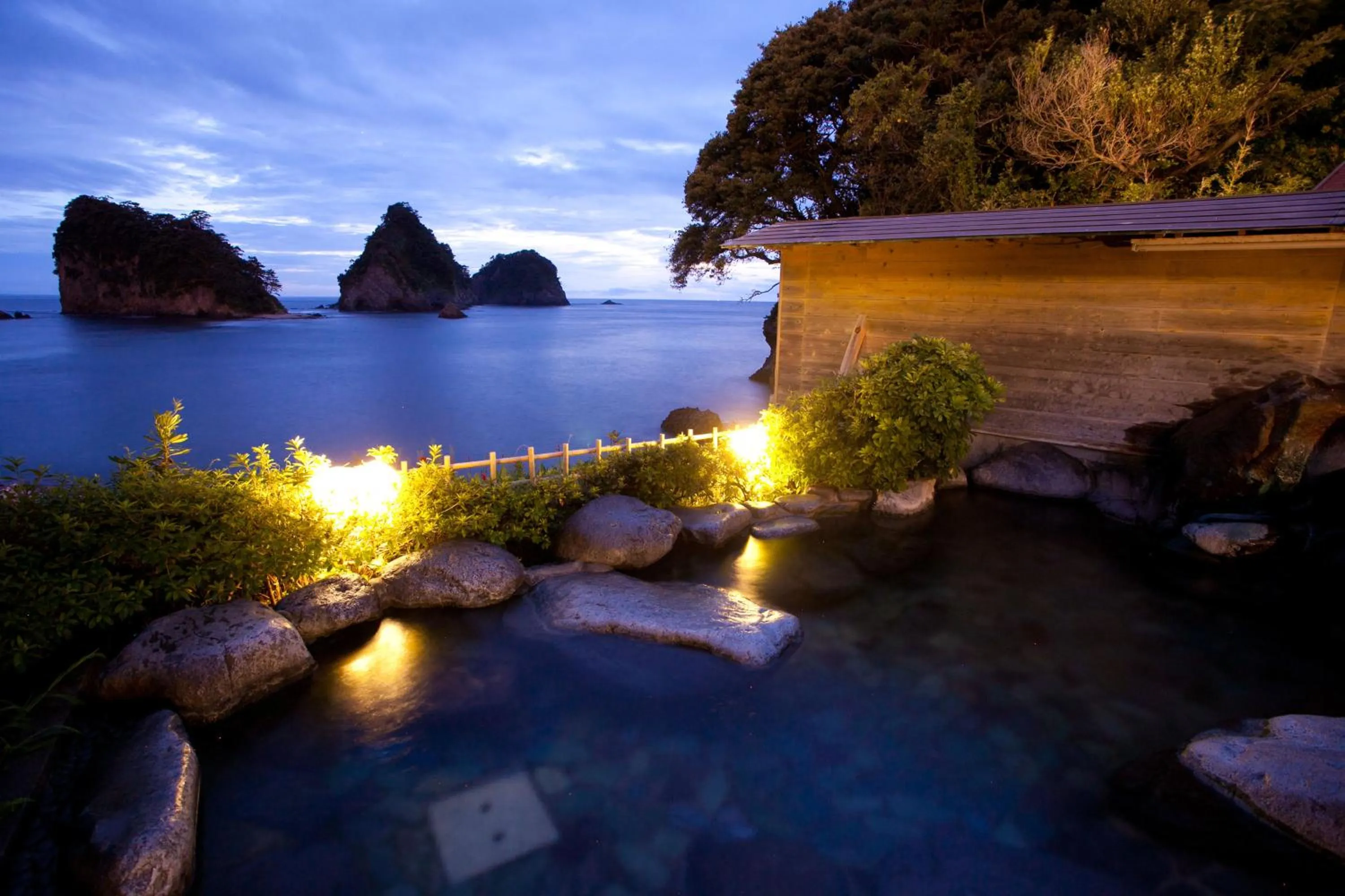 Hot Spring Bath in Dogashima Onsen Hotel