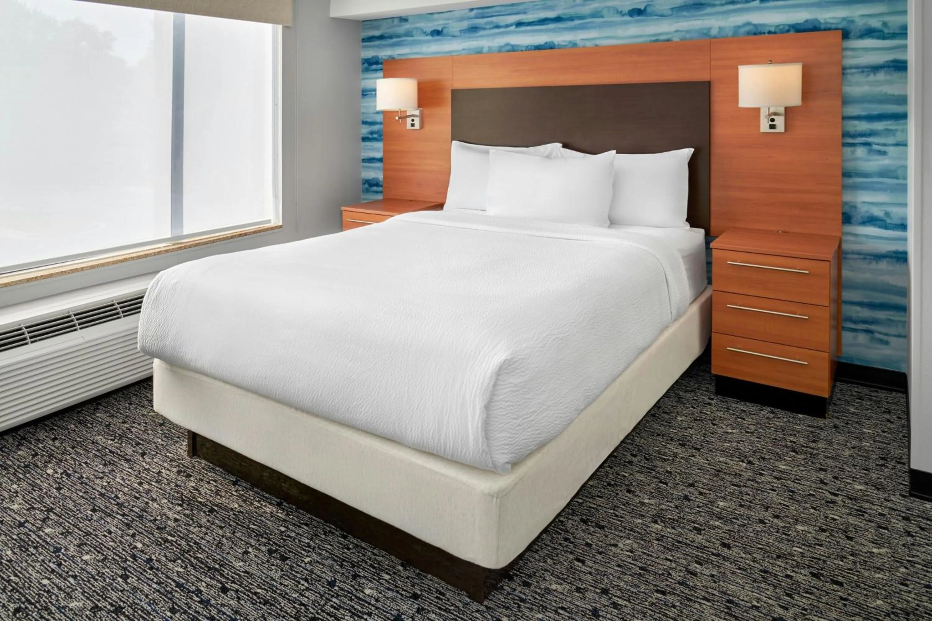 Bedroom, Bed in TownePlace Suites by Marriott Detroit Troy