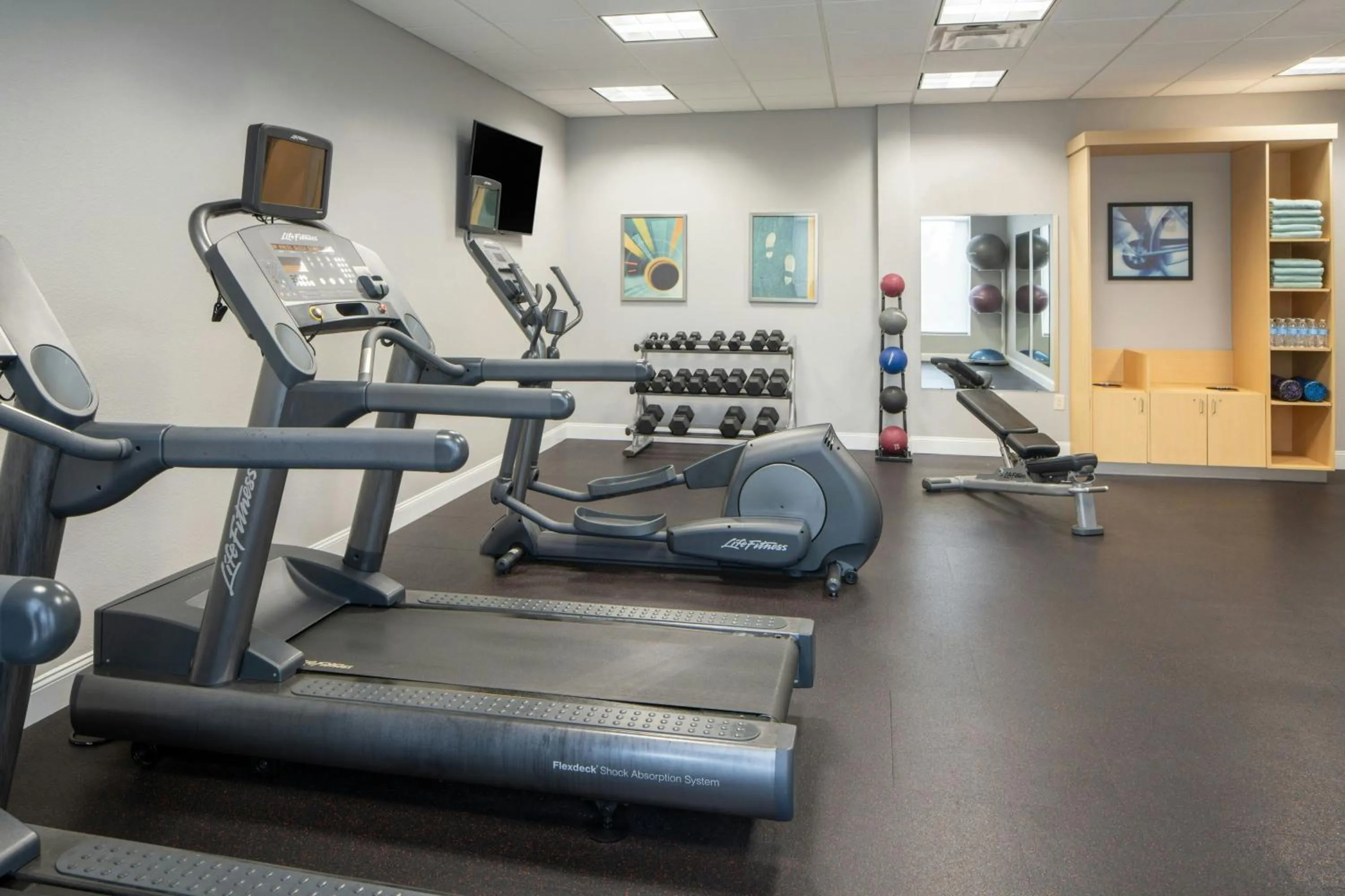 Fitness centre/facilities in TownePlace Suites by Marriott Huntsville West/Redstone Gateway
