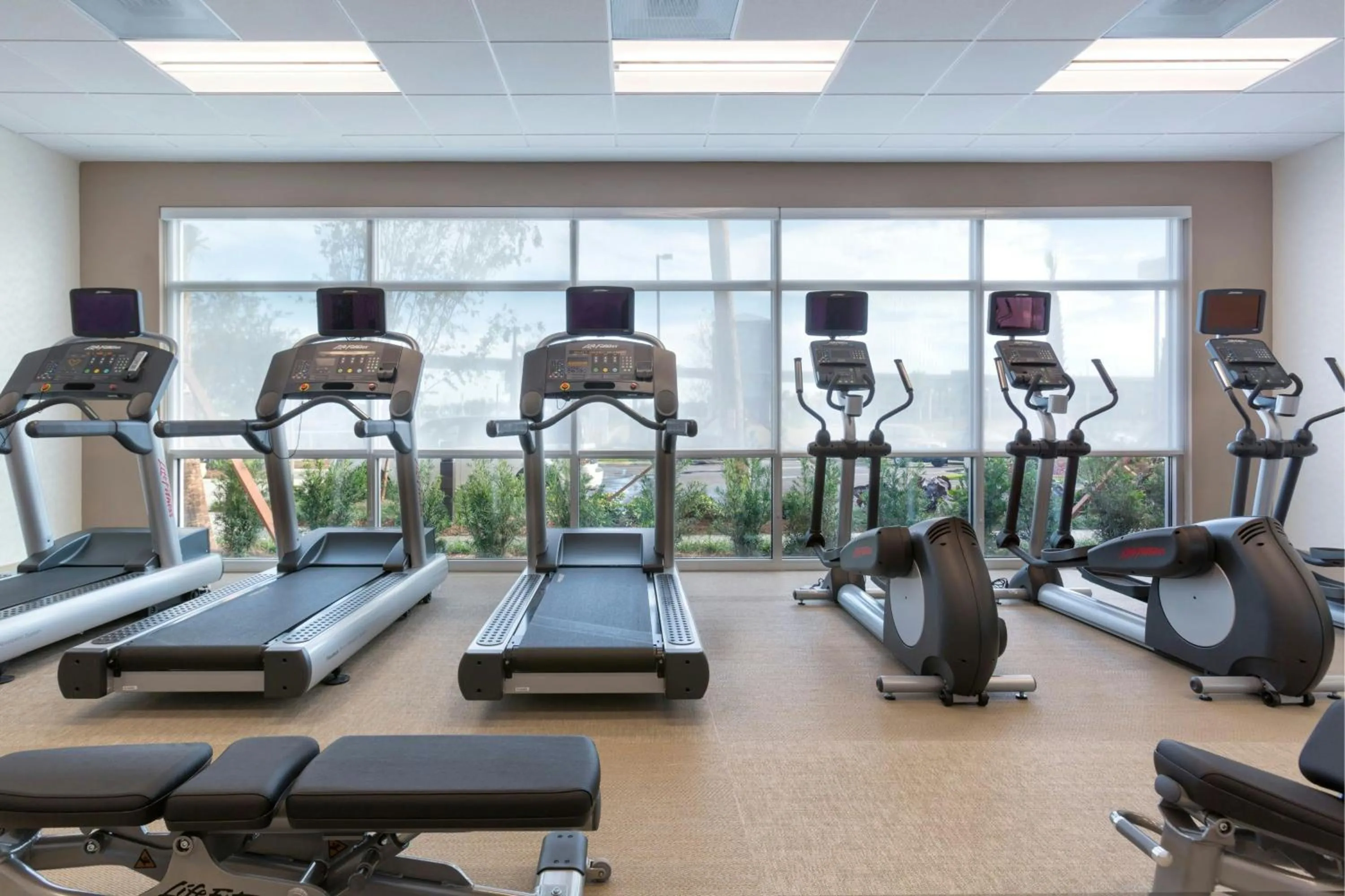 Fitness centre/facilities in SpringHill Suites Orange Beach at The Wharf
