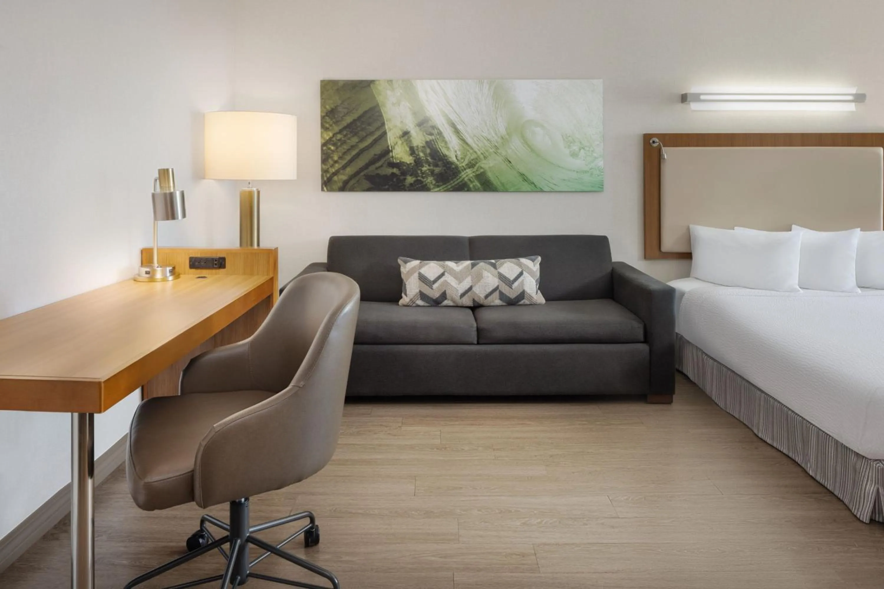 Photo of the whole room, Bed in SpringHill Suites Orange Beach at The Wharf