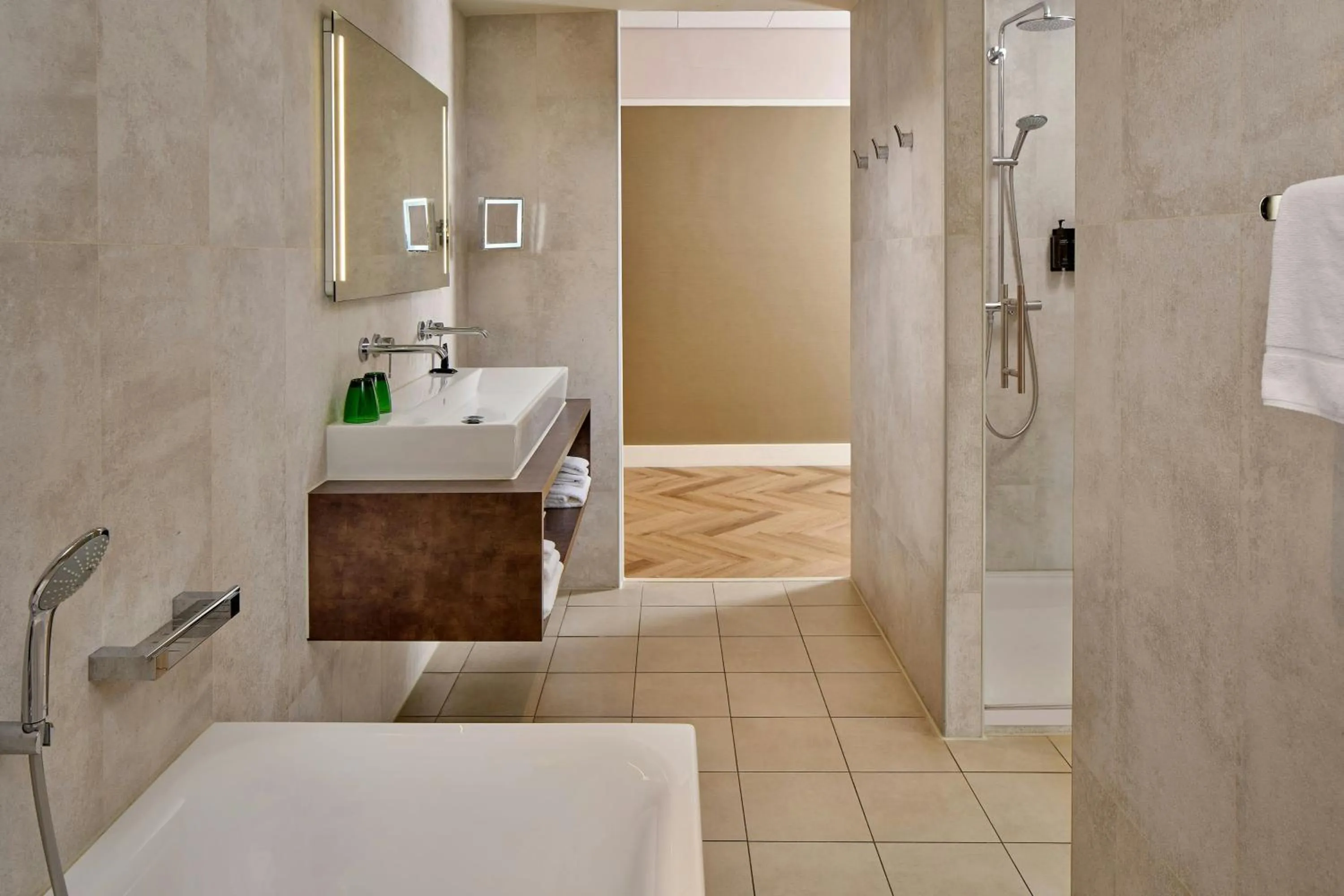 Bathroom in Hotel Nassau Breda, Autograph Collection