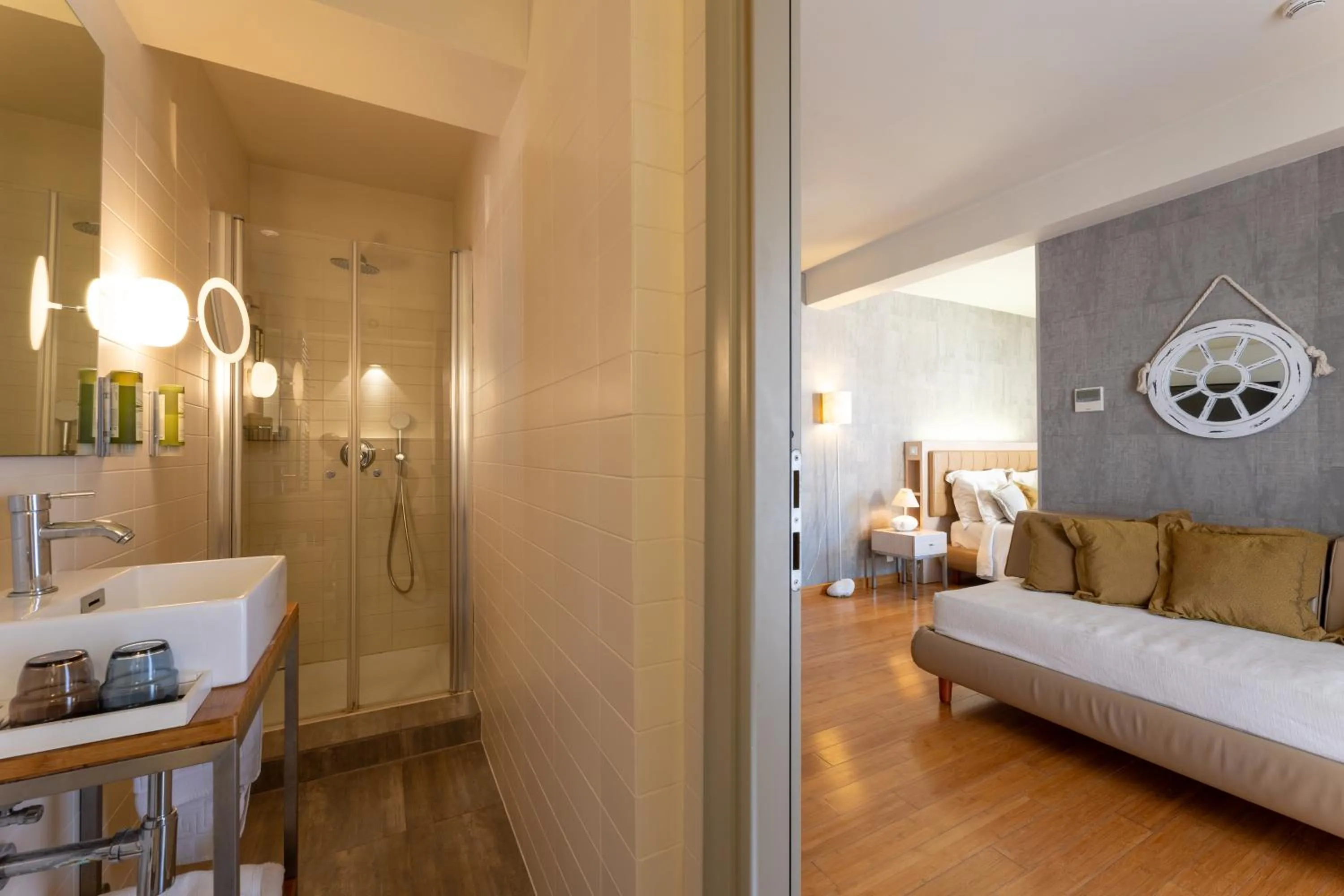 Bathroom, Bed in Hotel San Giorgio