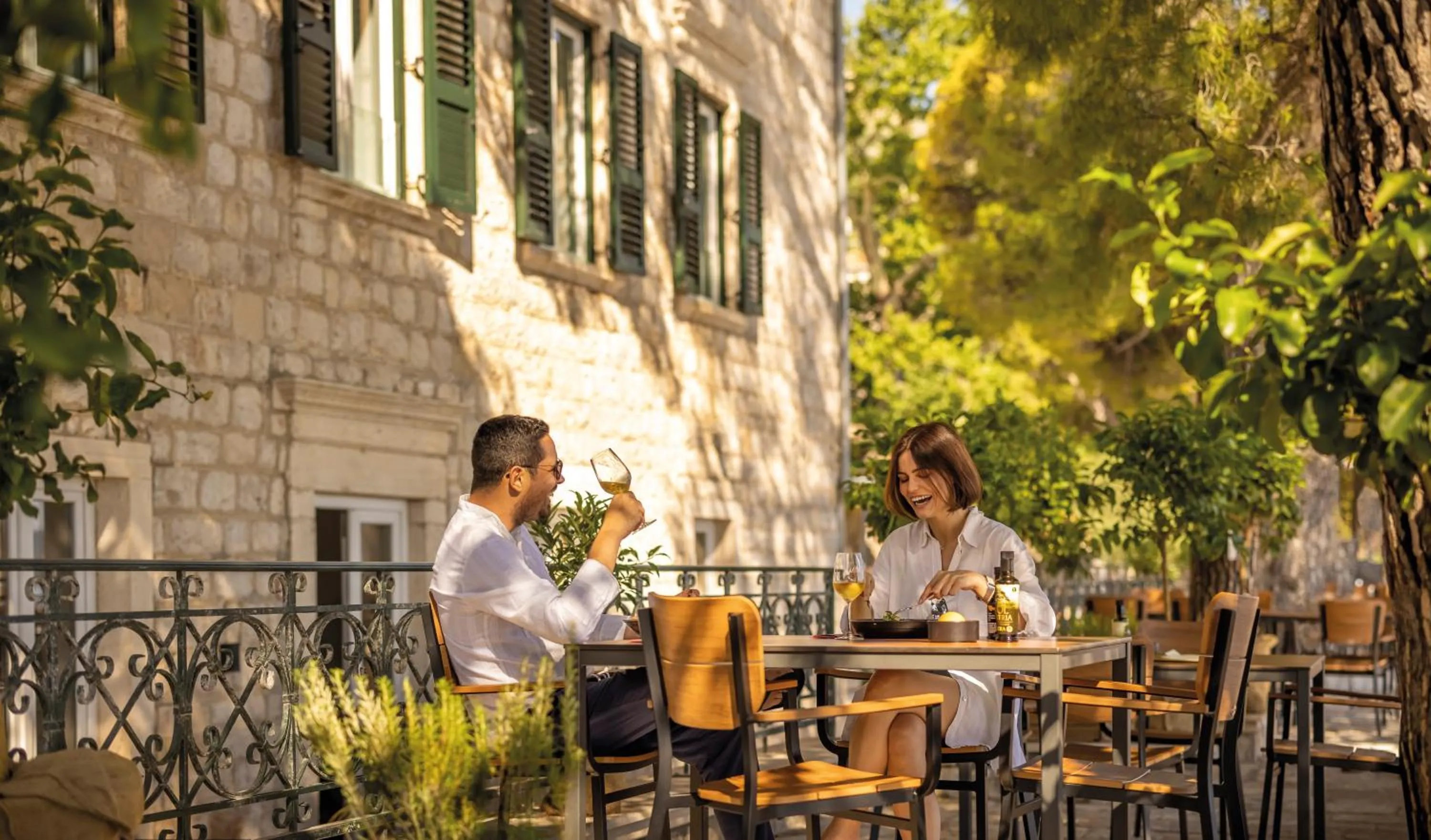 Restaurant/places to eat in Maistra Select Astarea Hotel