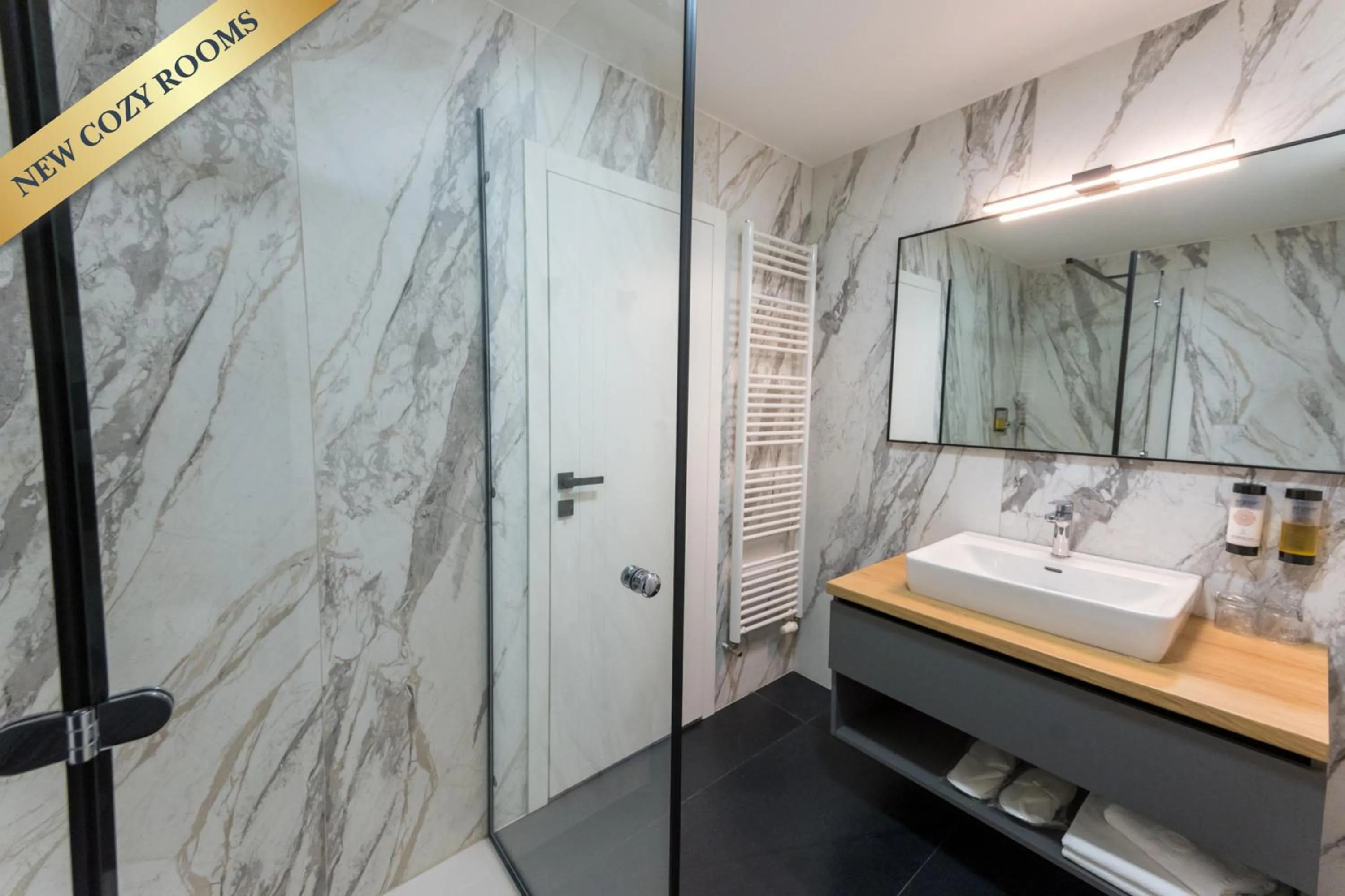 Shower in Hotel Jarun