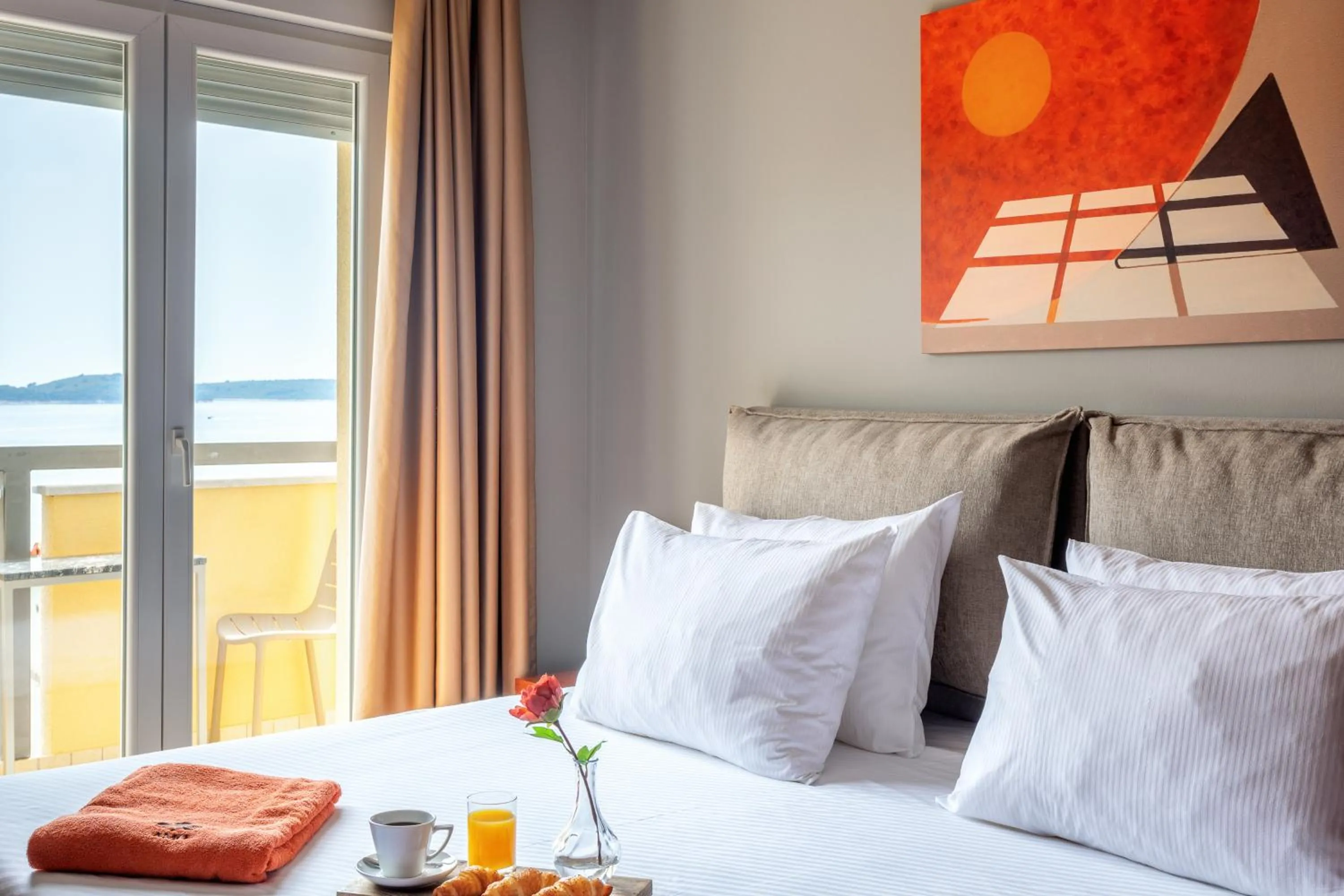 towels, Bed in Hotel Podstine