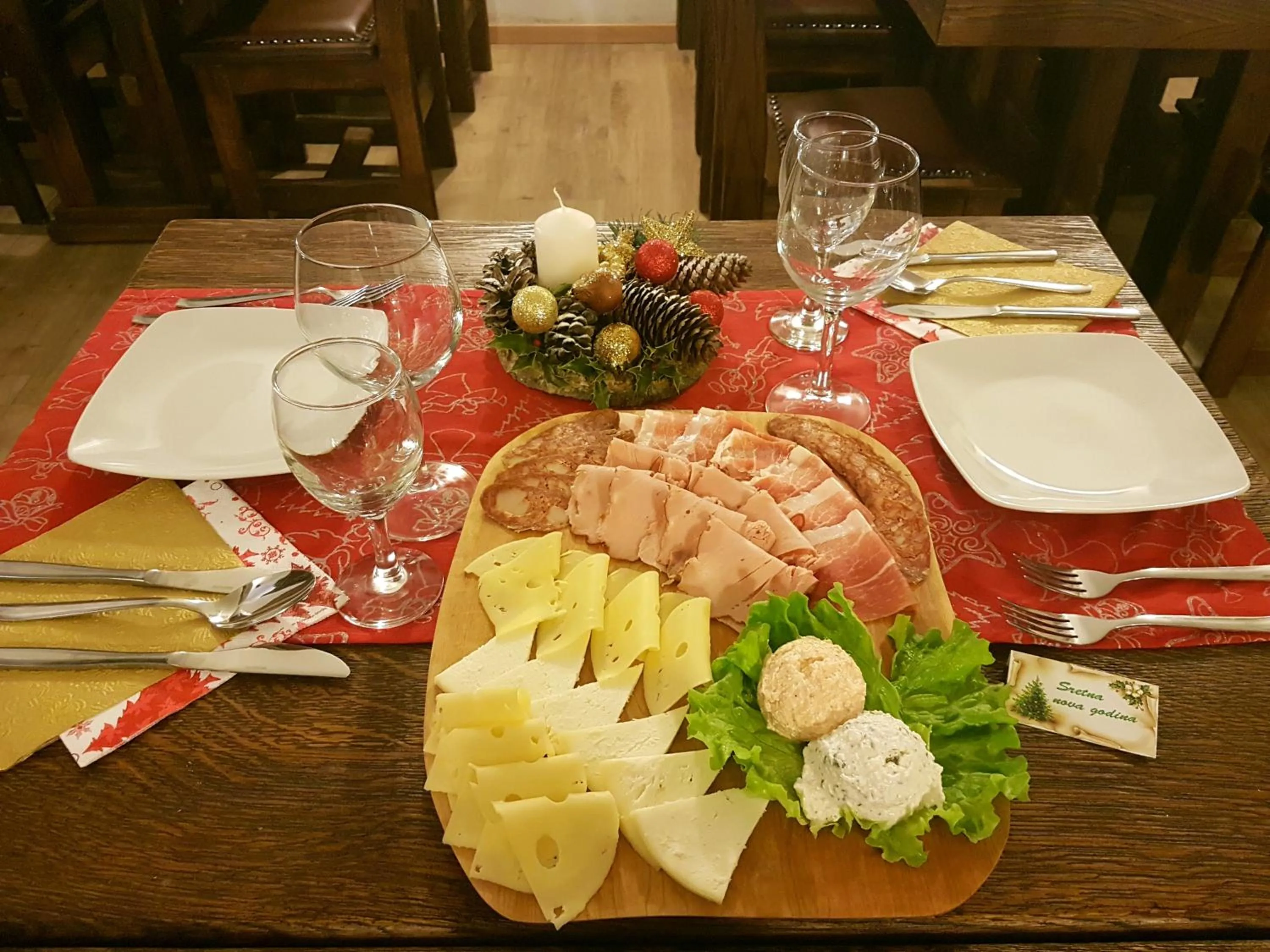 Meals in Etno Garden Apartments