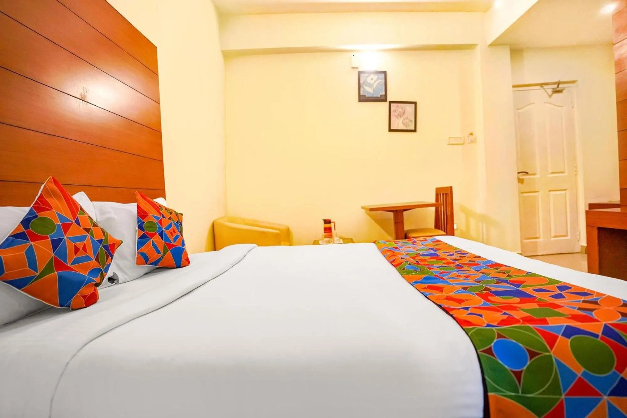 Bed in FabHotel The Green City - Central Railway Station