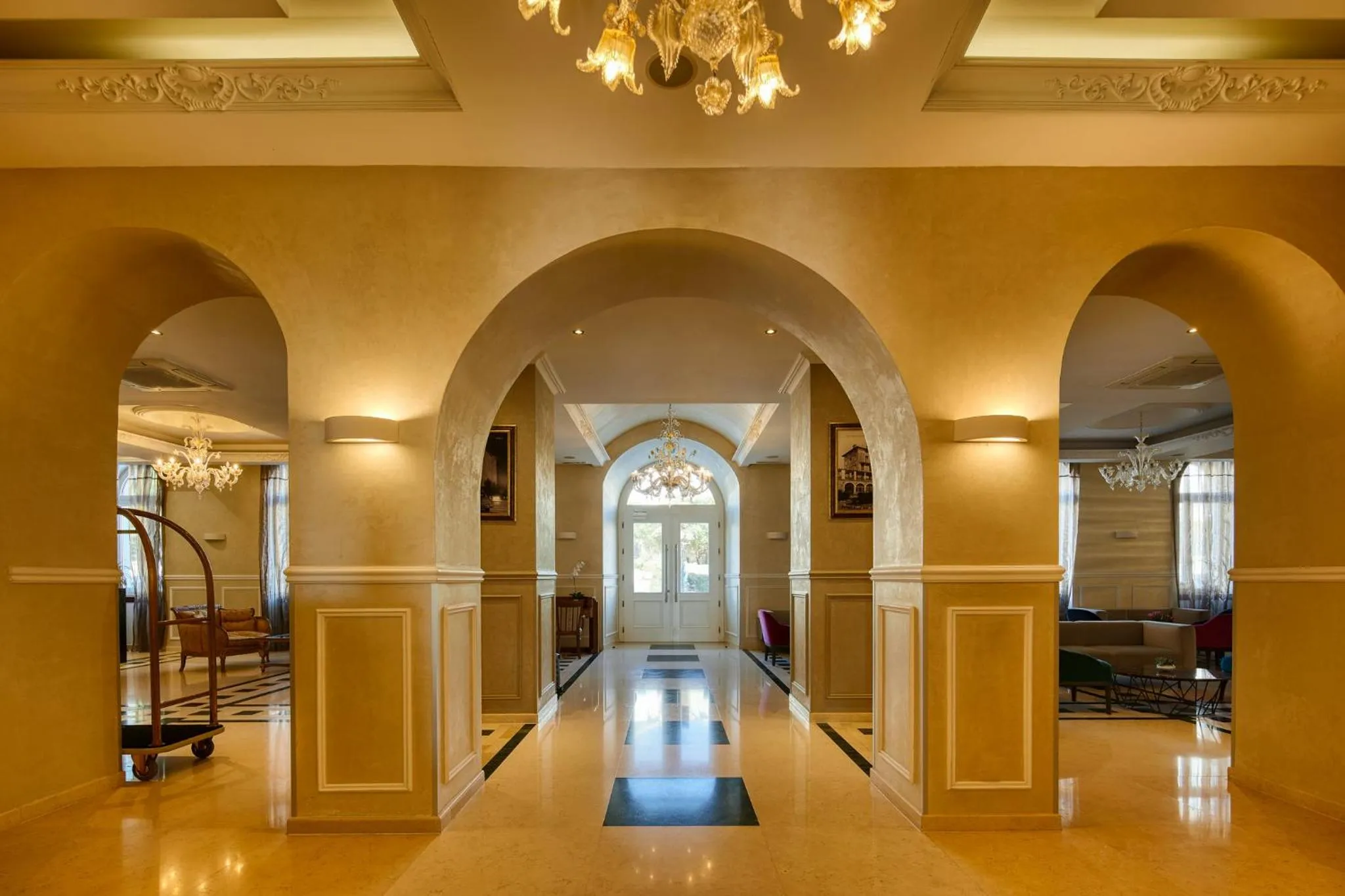 Lobby or reception in BO Hotel Palazzo