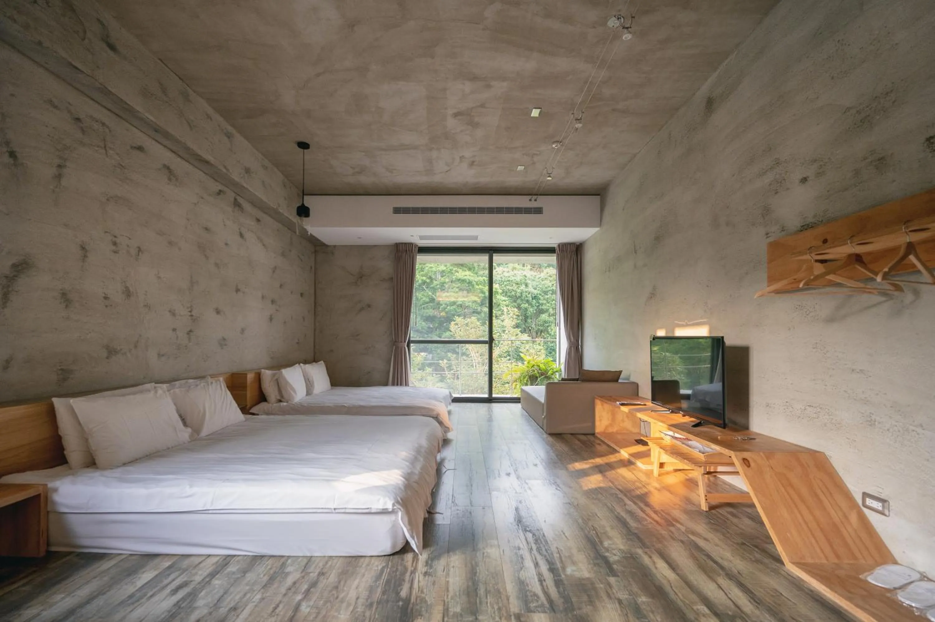 Photo of the whole room, Bed in 日月潭山慕藝旅 Sun Moon Inn