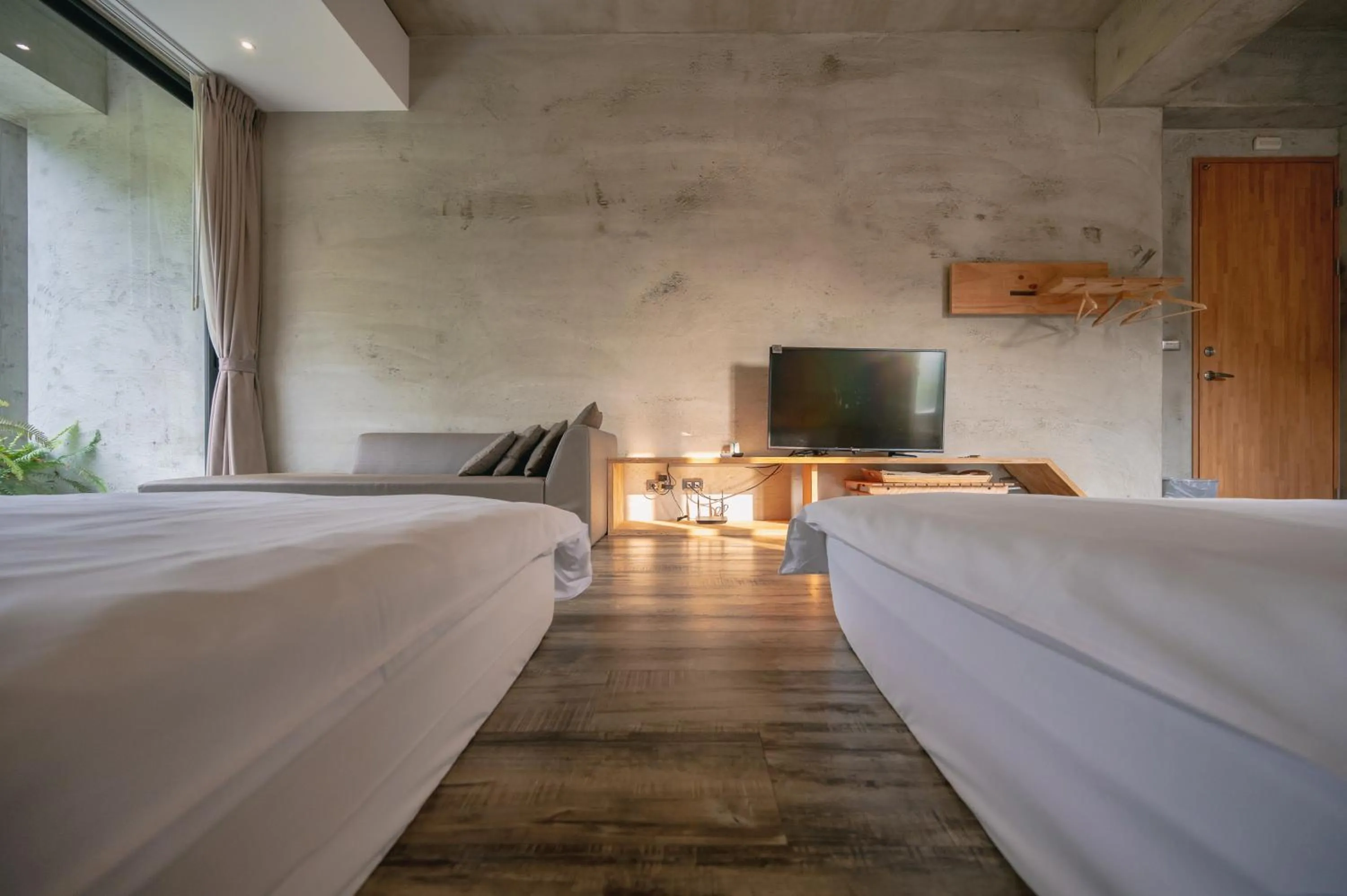 TV and multimedia, Bed in 日月潭山慕藝旅 Sun Moon Inn