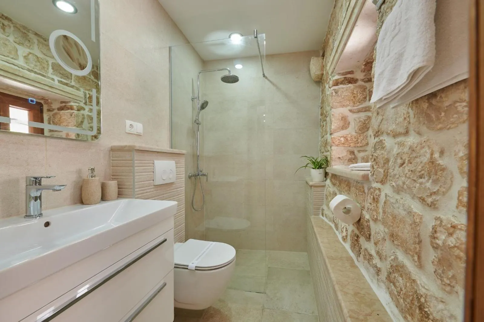 Bathroom in Villa Kudelik - Stone Story