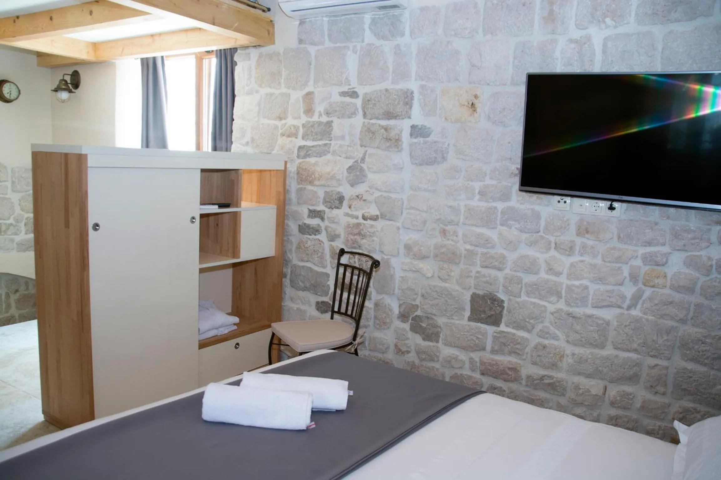 Bedroom, Bed in Villa Kudelik - Stone Story