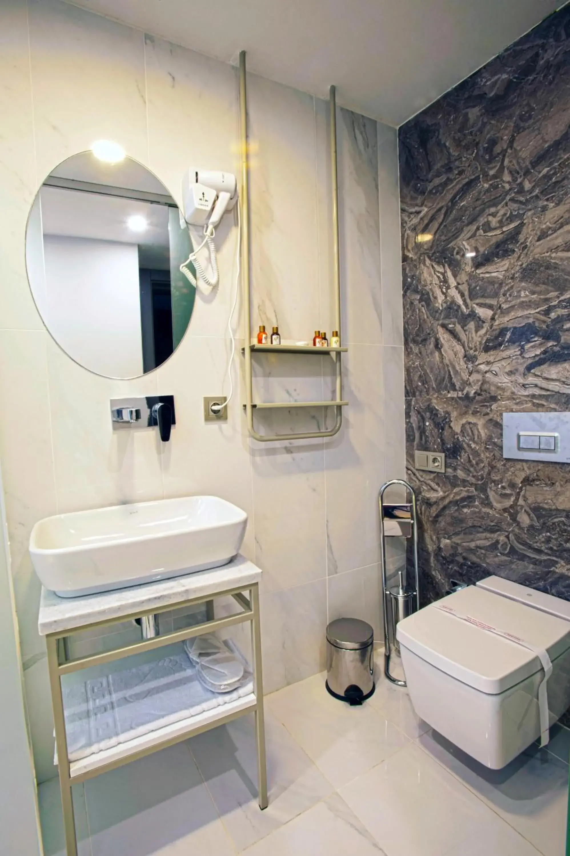 Connecting Family Room in Taksim Hotel V Plus Connecting Family Room in Taksim Hotel V Plus