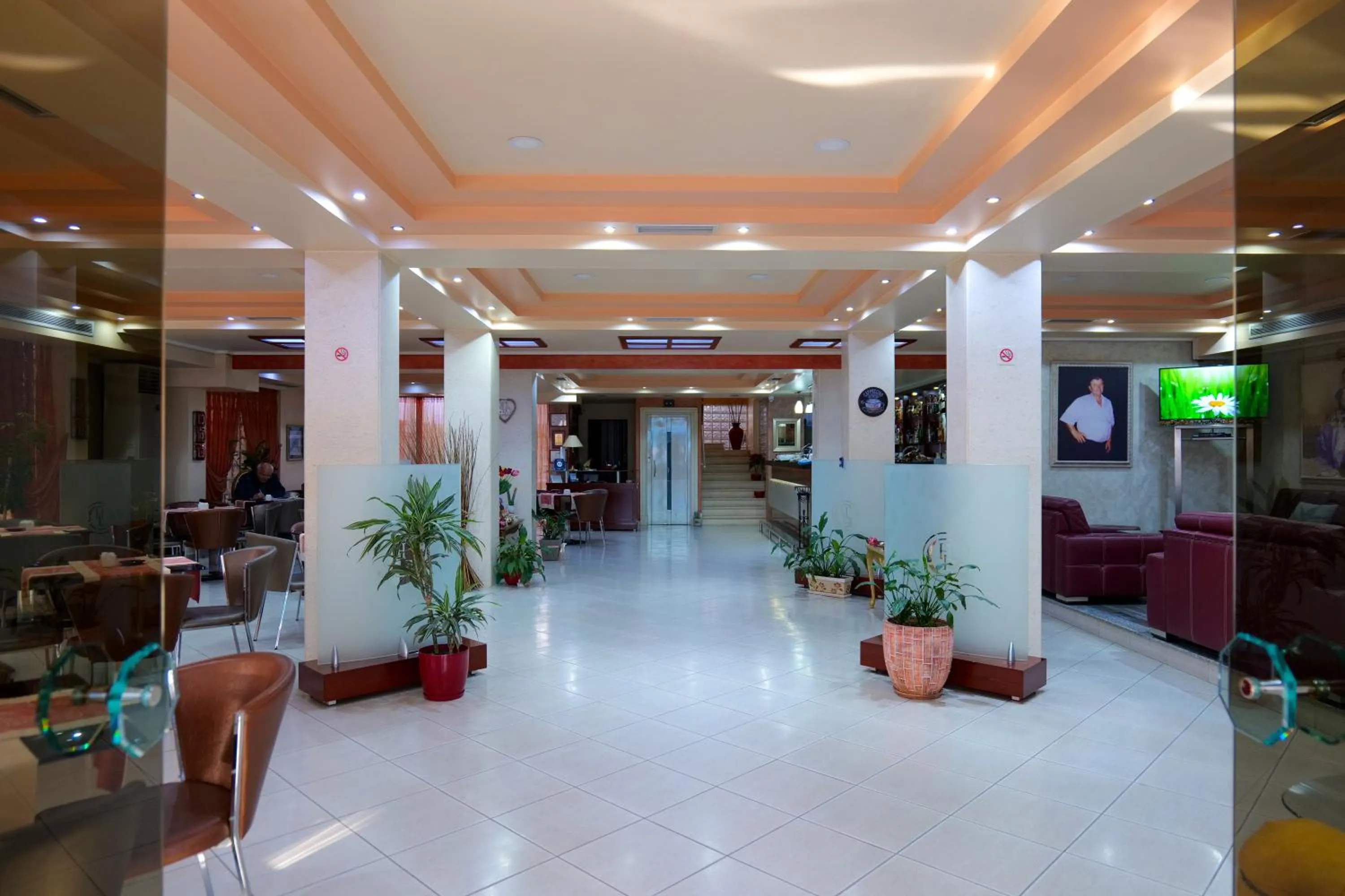 Lobby or reception in Hotel Lindi